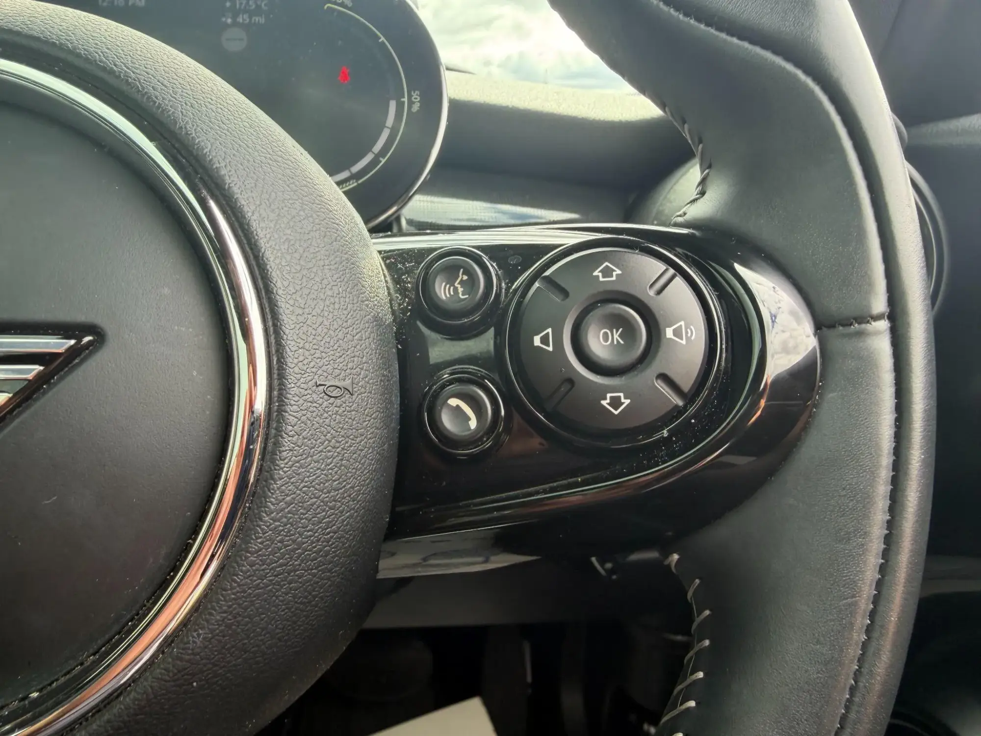 MINI Electric Hatch Image 14