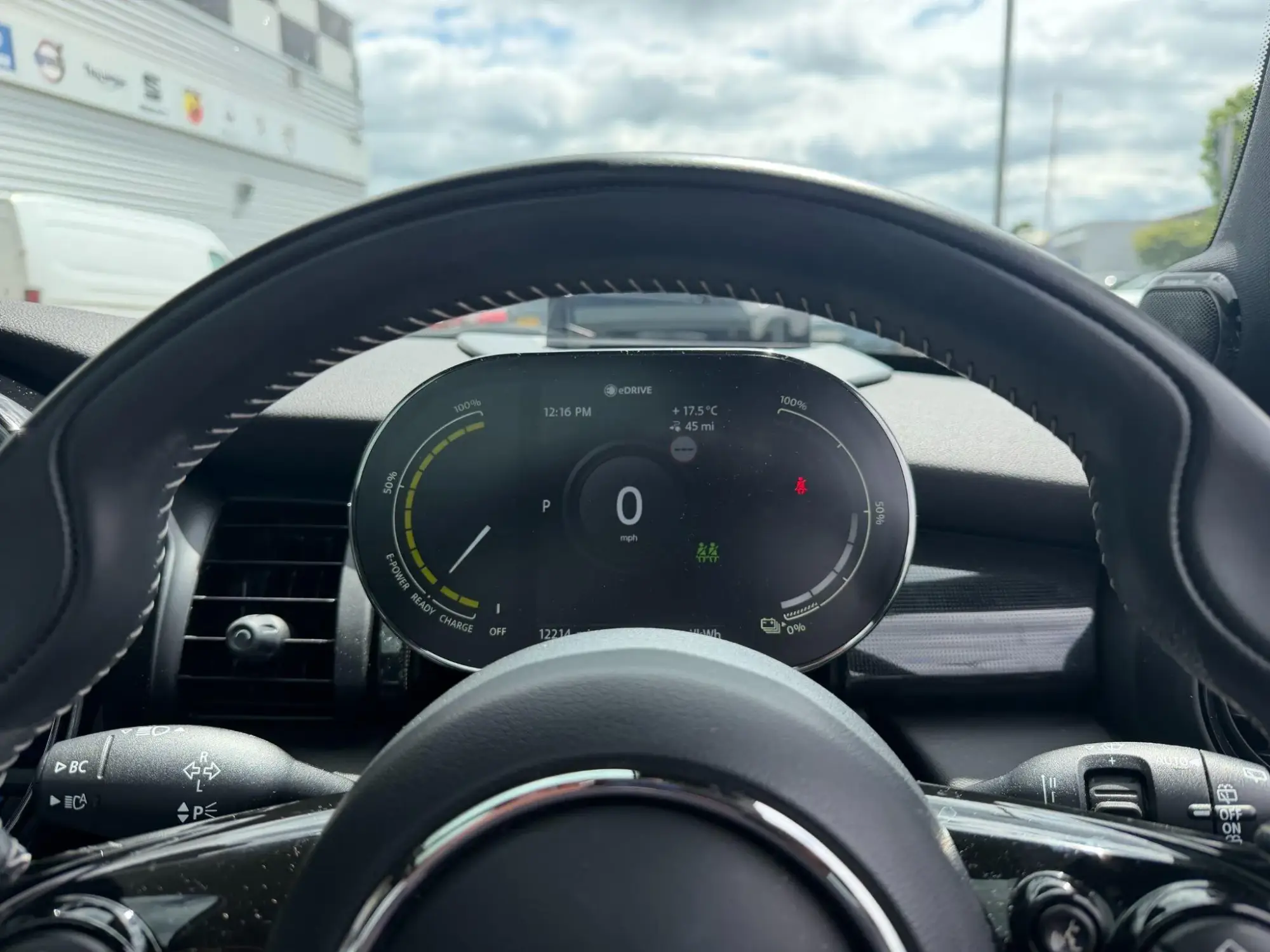 MINI Electric Hatch Image 16