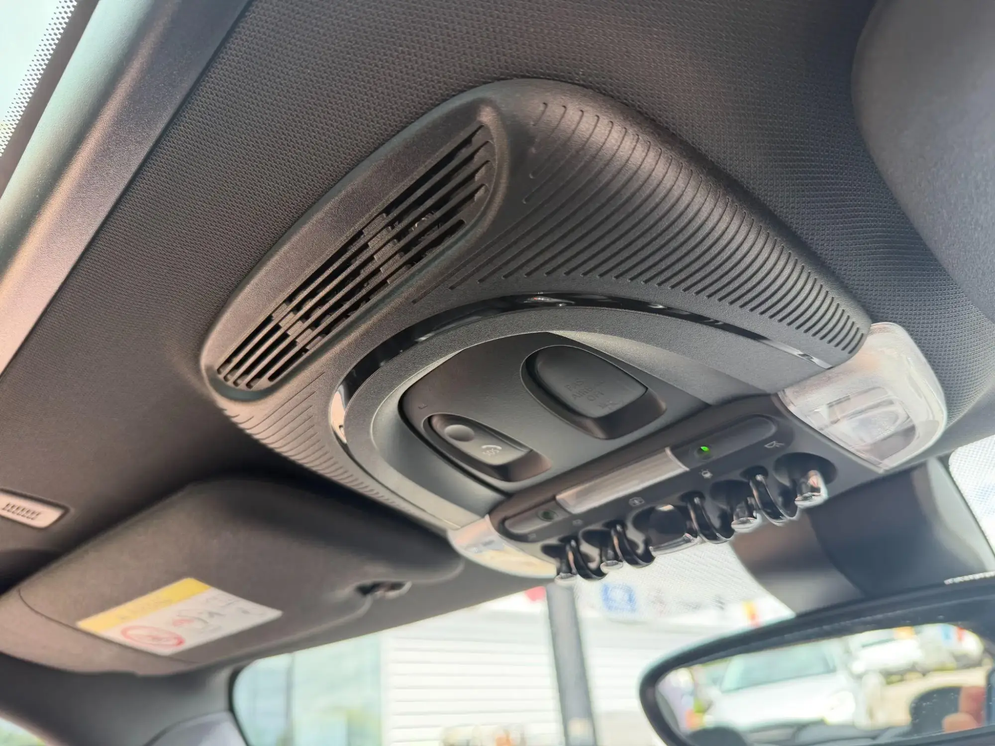 MINI Electric Hatch Image 21
