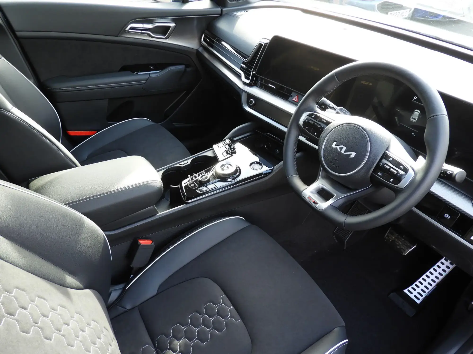 Kia Sportage Plug-In Hybrid Image 10