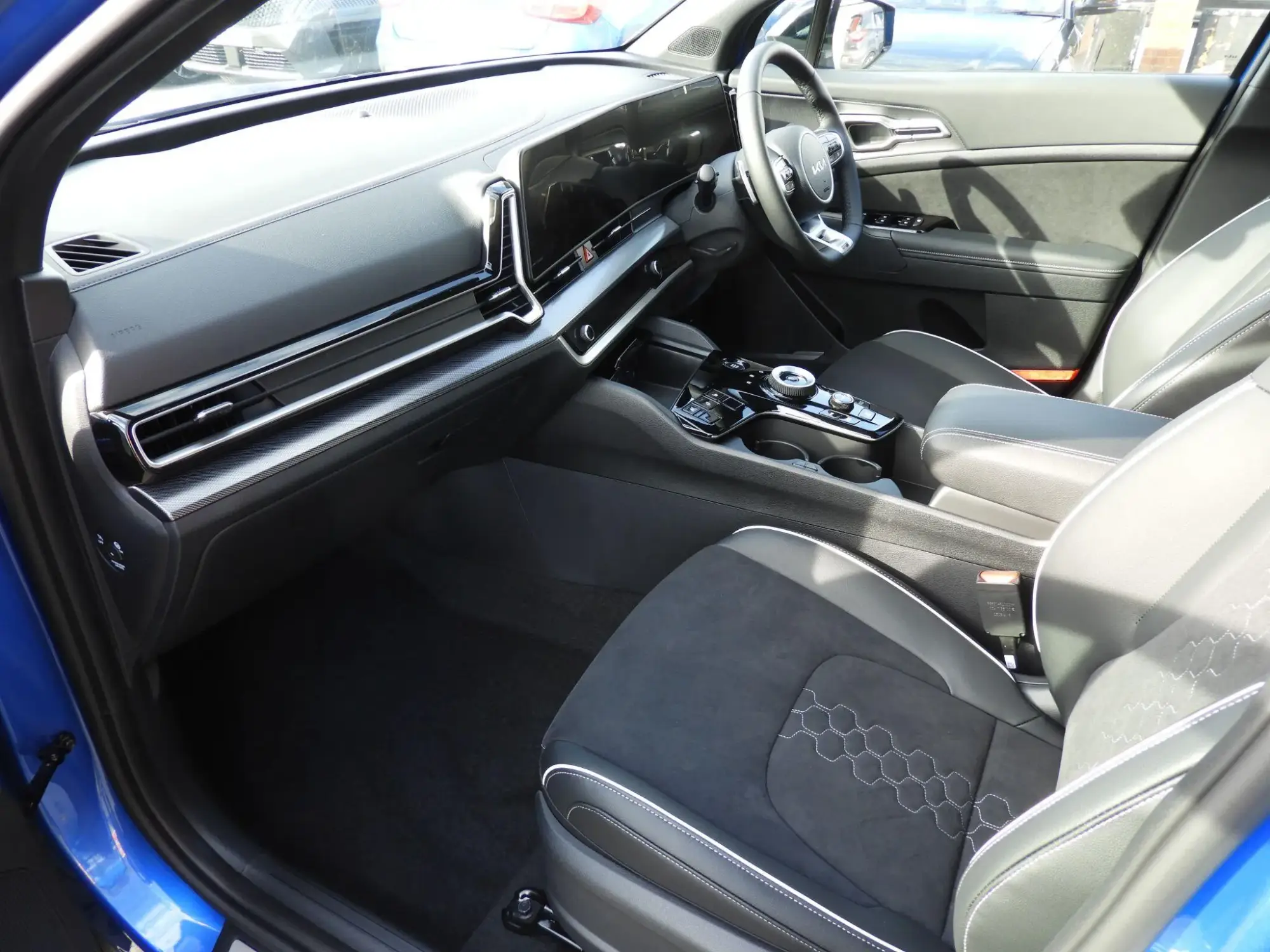 Kia Sportage Plug-In Hybrid Image 12