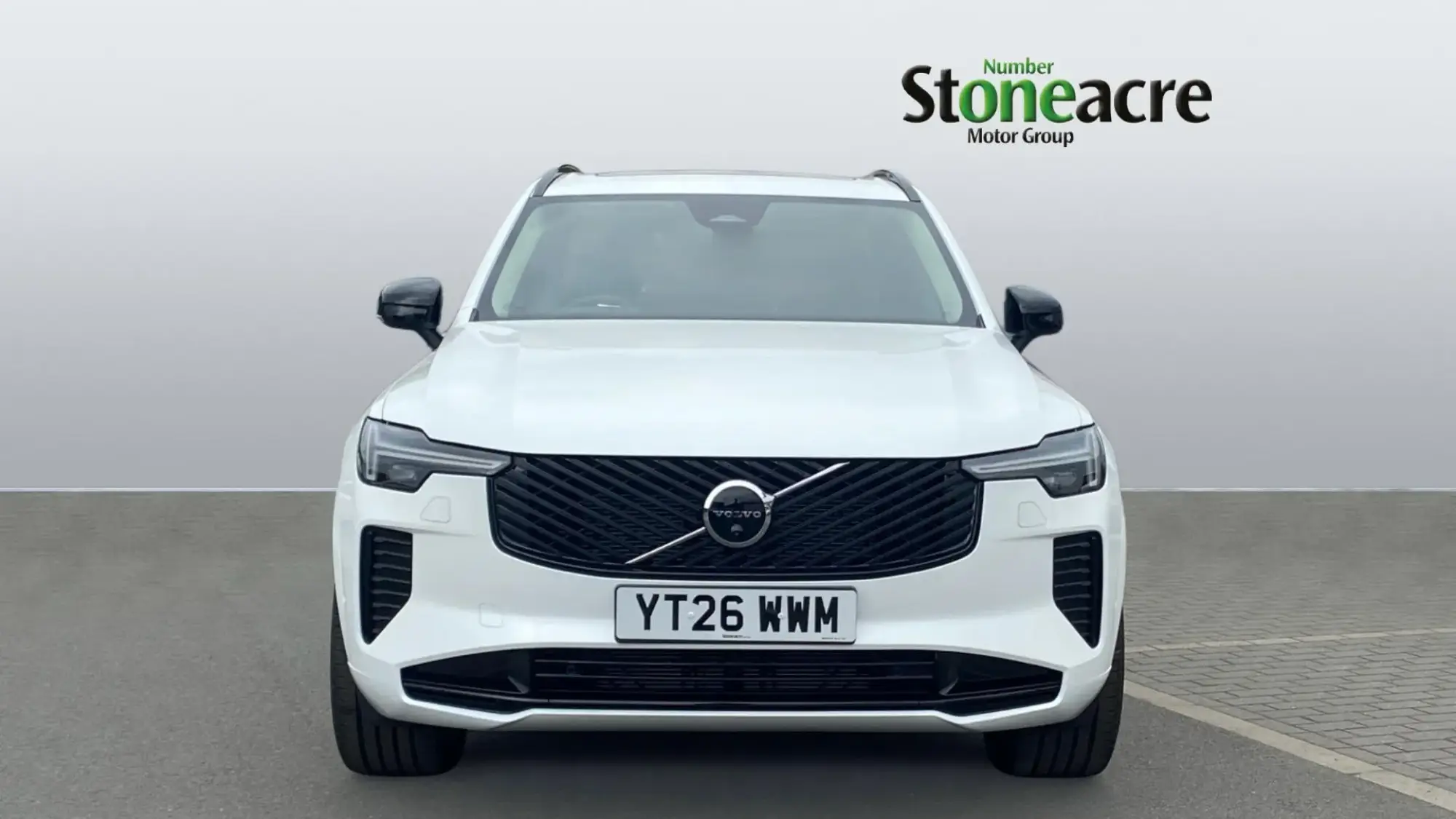 Volvo XC90 2.0 B5 MHEV Plus Auto 4WD Euro 6 (s/s) 5dr YT26WWM Image 2