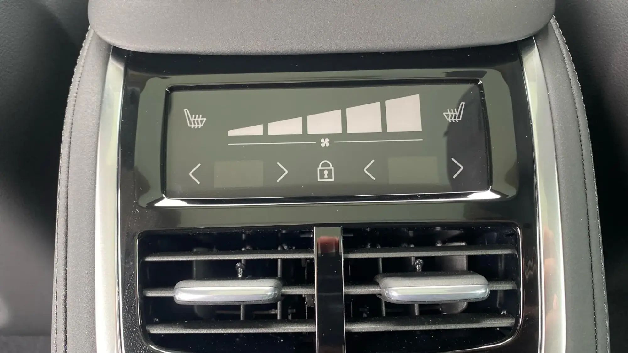 Volvo XC90 Image 29 Volvo XC90 Image 29