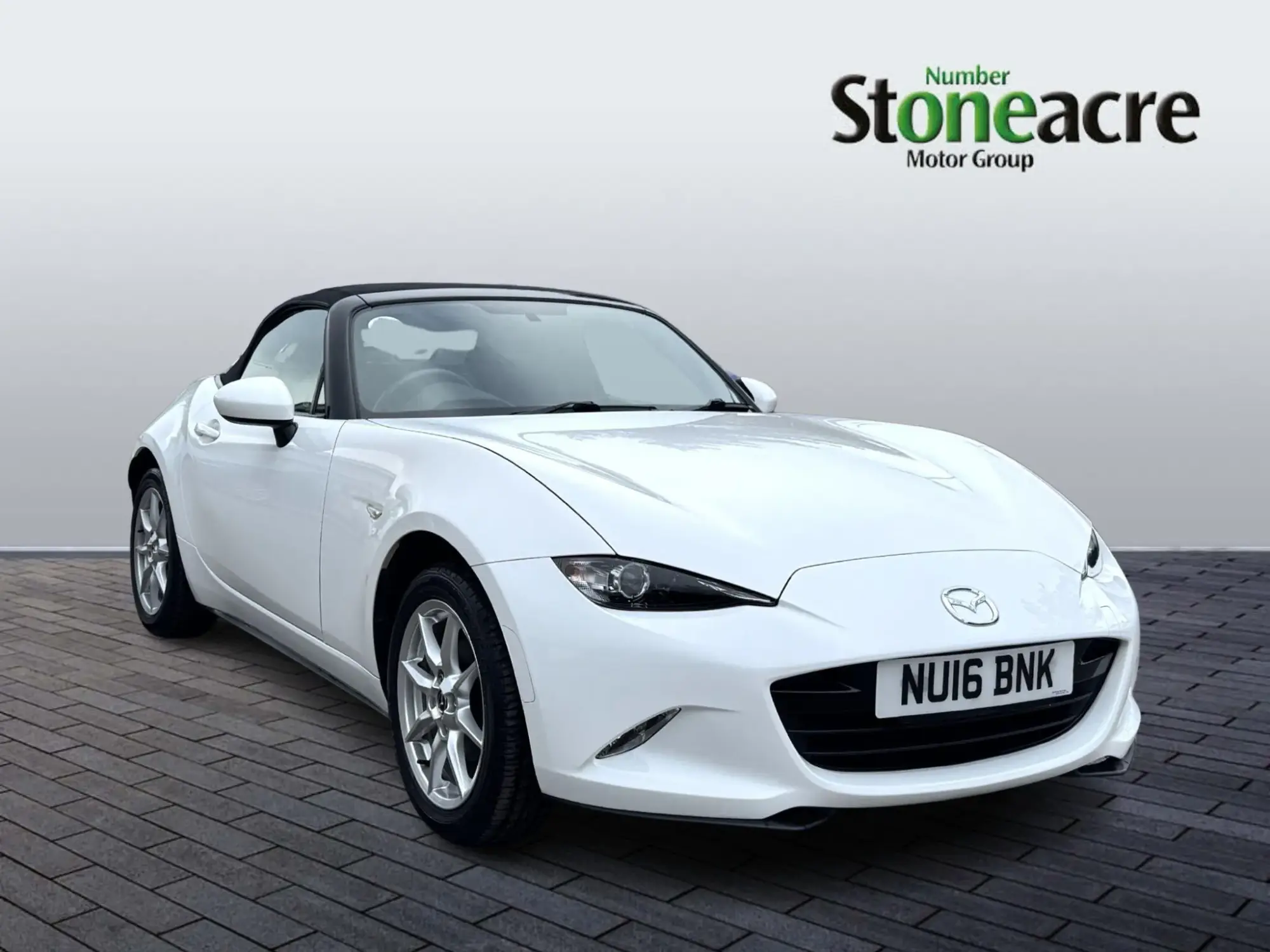 Mazda MX-5 Image 1 Mazda MX-5 Image 1