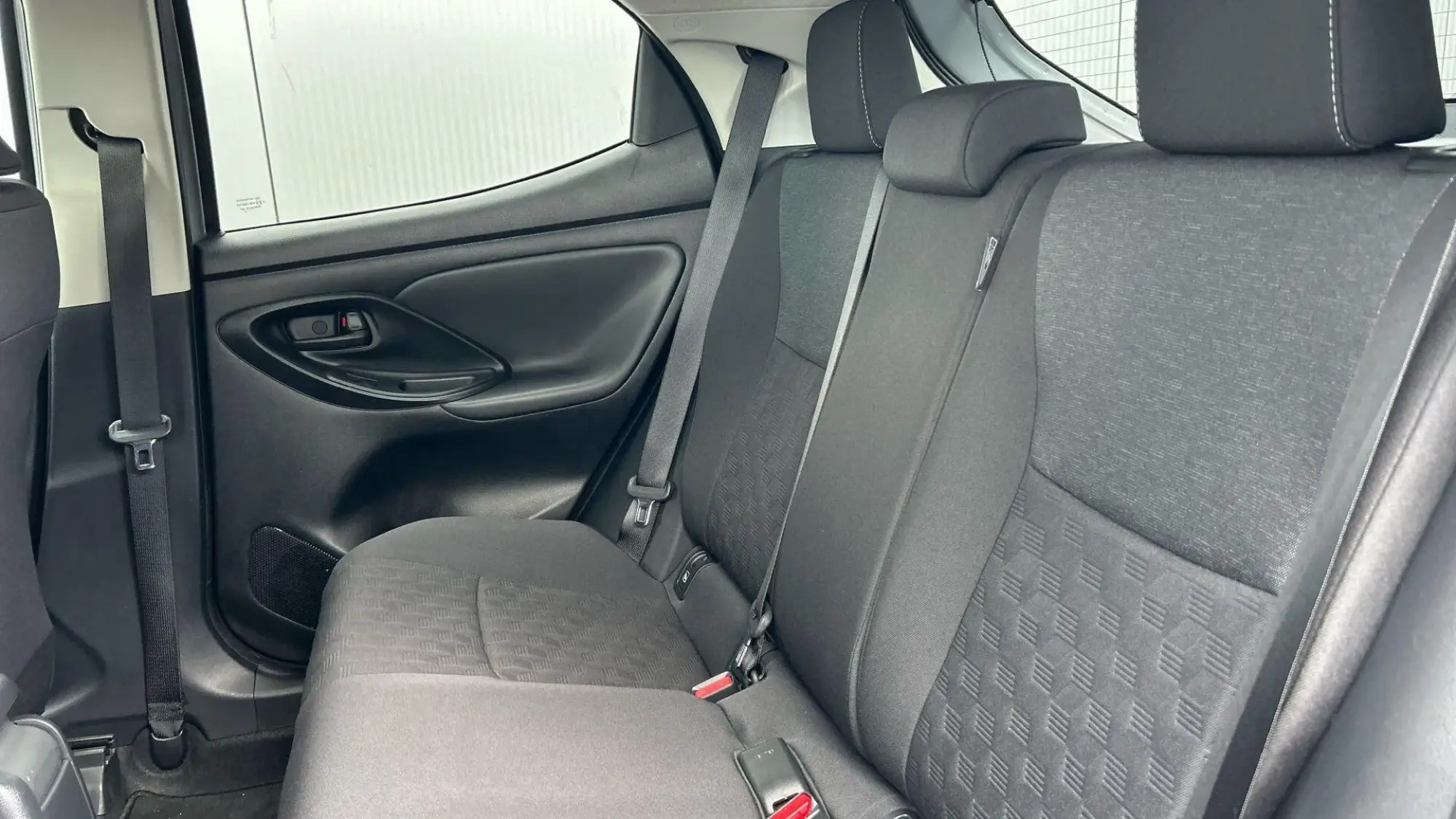Toyota Yaris Image 17 Toyota Yaris Image 17