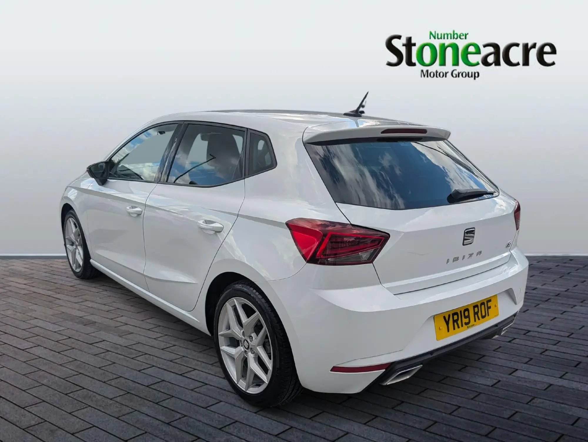 SEAT Ibiza 1.0 TSI 115 FR [EZ] 5dr YR19ROF Image 3
