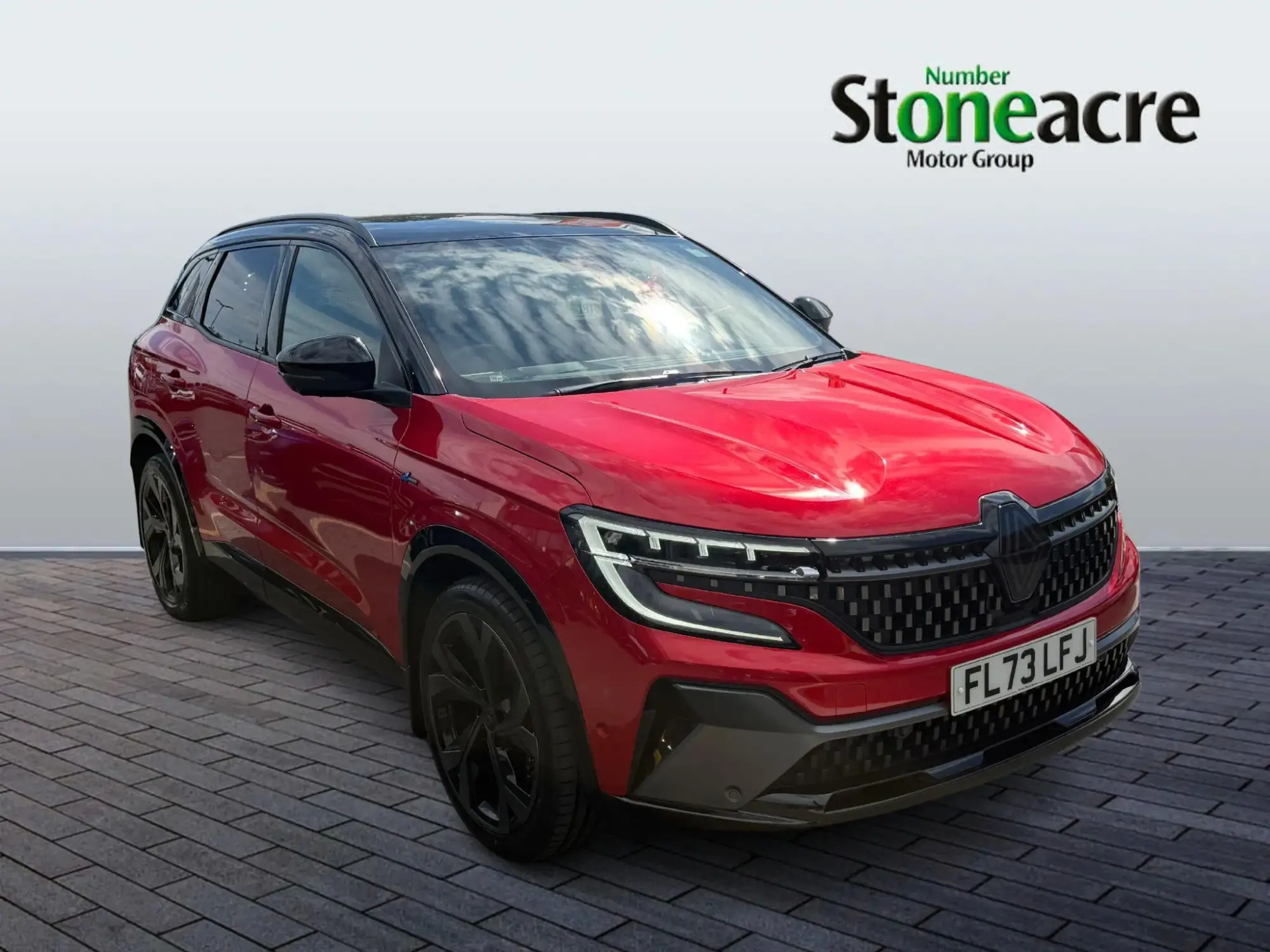 Renault Austral E-Tech 1.2 E-Tech FHEV Iconic Esprit Alpine 5dr Auto 4C FL73LFJ Image 1