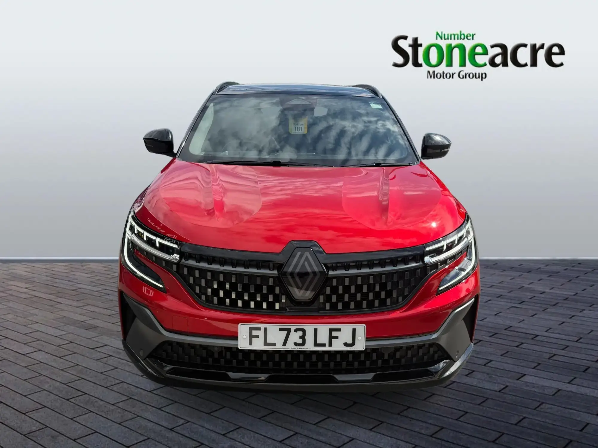 Renault Austral E-Tech 1.2 E-Tech FHEV Iconic Esprit Alpine 5dr Auto 4C FL73LFJ Image 2