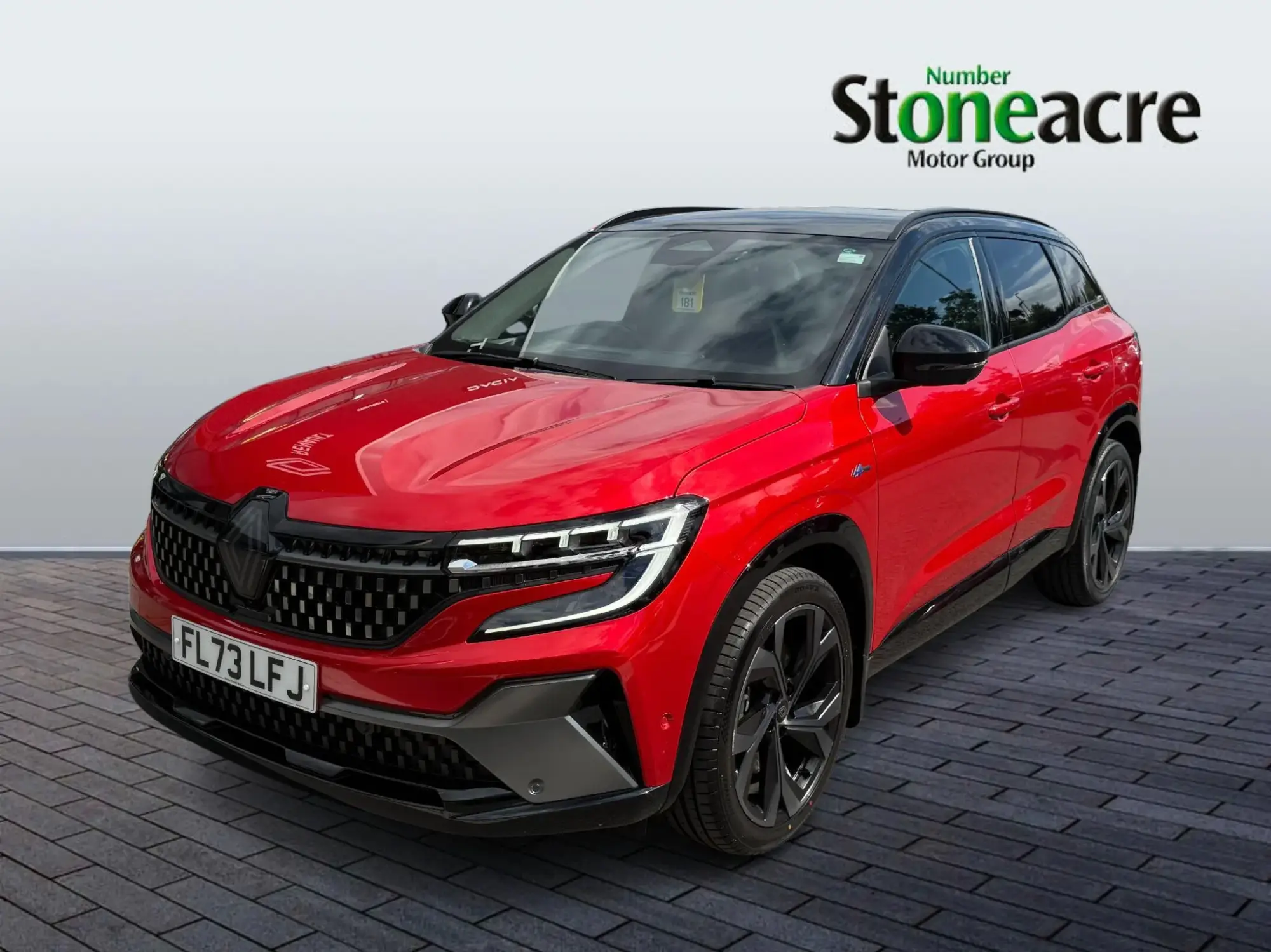 Renault Austral E-Tech 1.2 E-Tech FHEV Iconic Esprit Alpine 5dr Auto 4C FL73LFJ Image 3