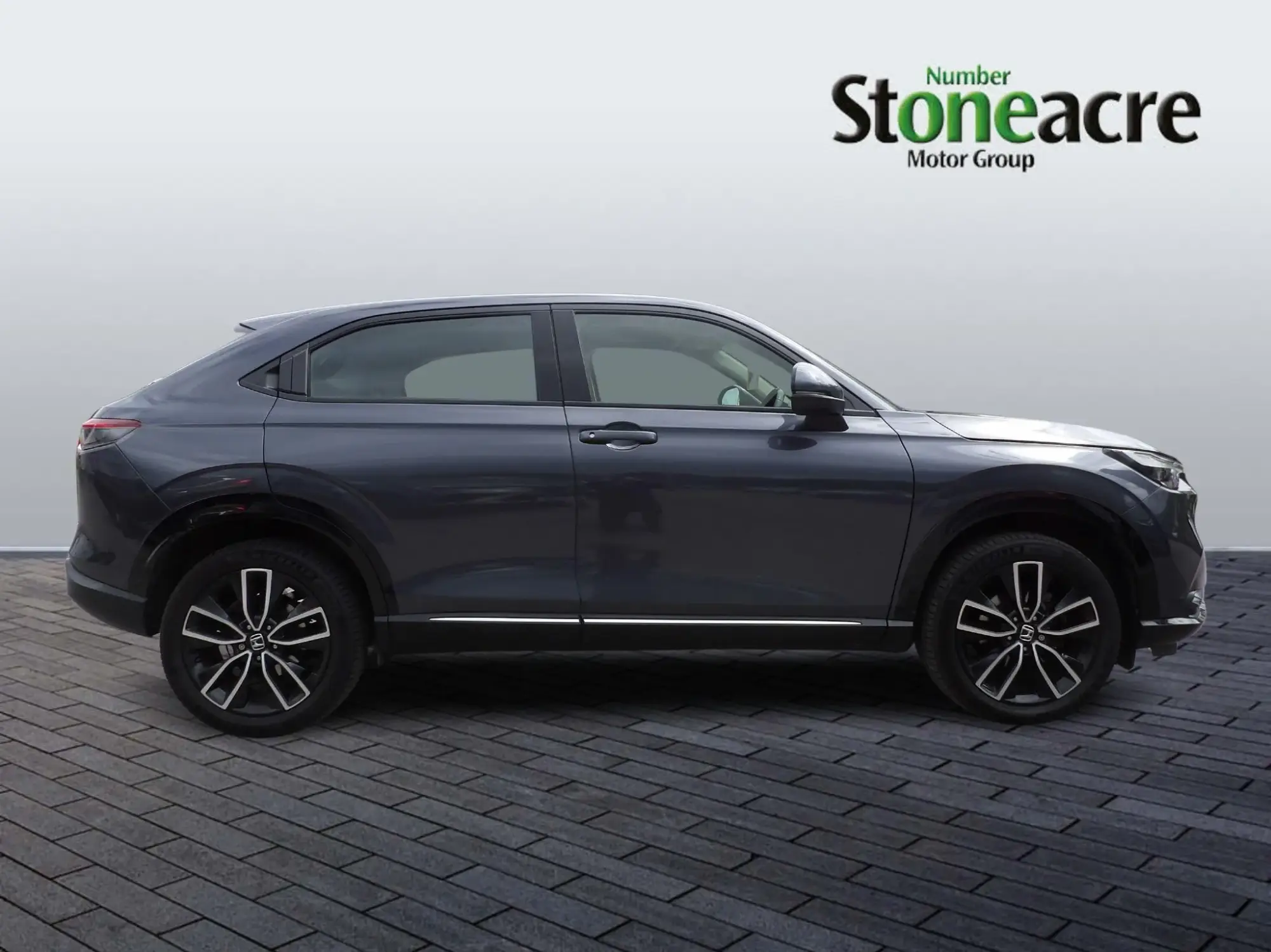Honda HR-V Hybrid Image 2