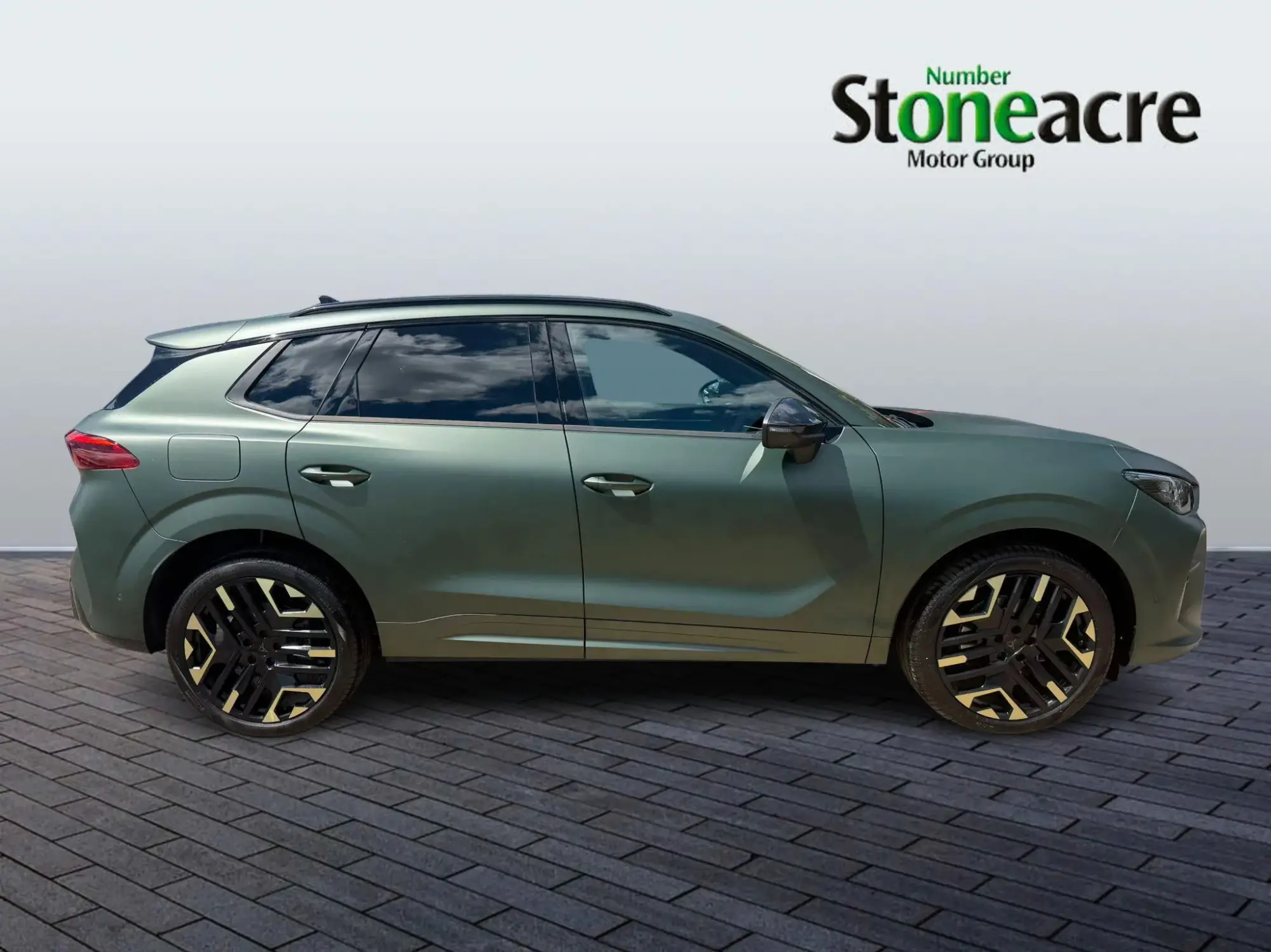 CUPRA Terramar 1.5 eTSI Tribe Edition DSG Euro 6 (s/s) 5dr AK26EOD Image 2