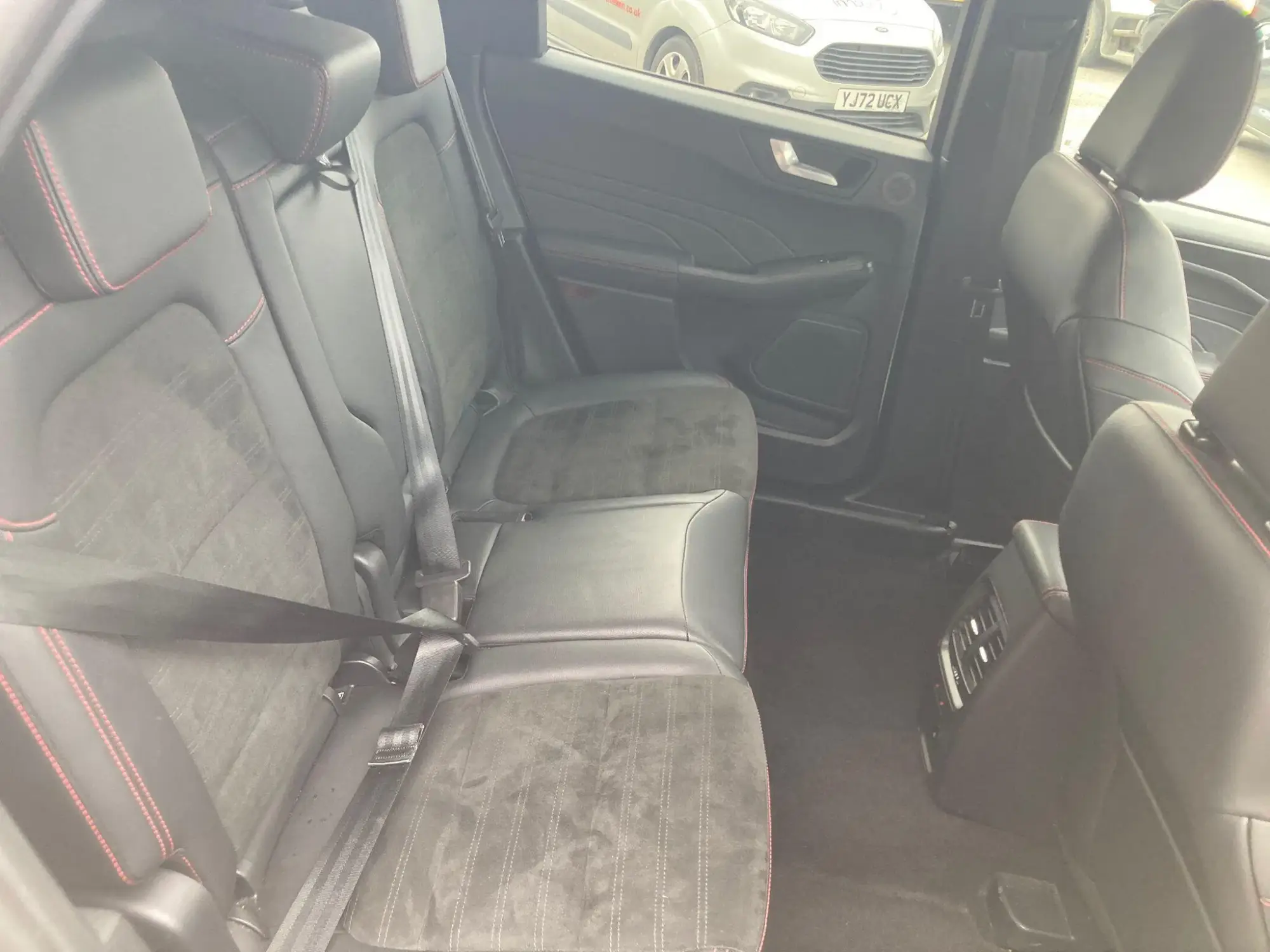 Ford Kuga Hybrid Image 27