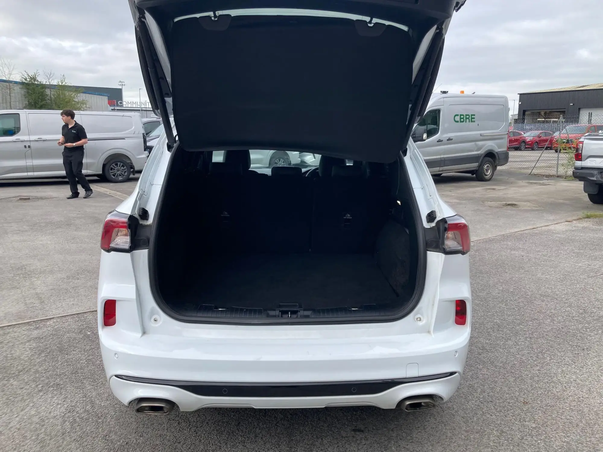 Ford Kuga Hybrid Image 28