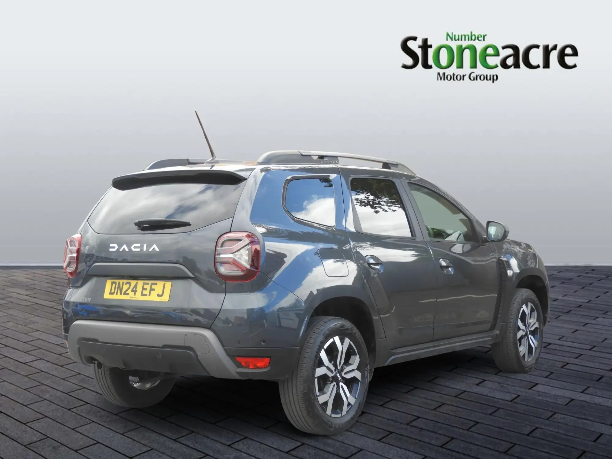Dacia Duster Image 3