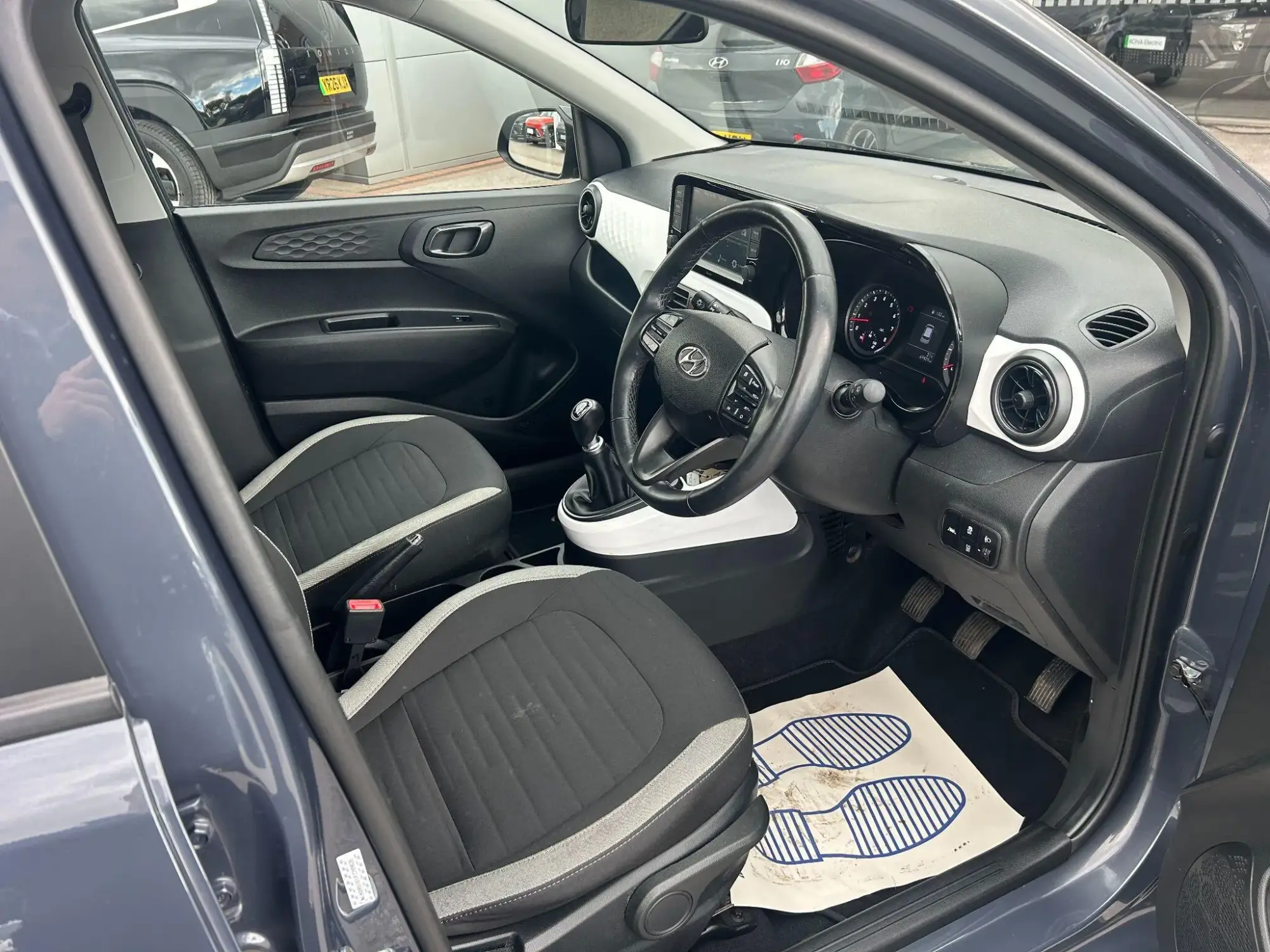 Hyundai i10 Image 14 Hyundai i10 Image 14