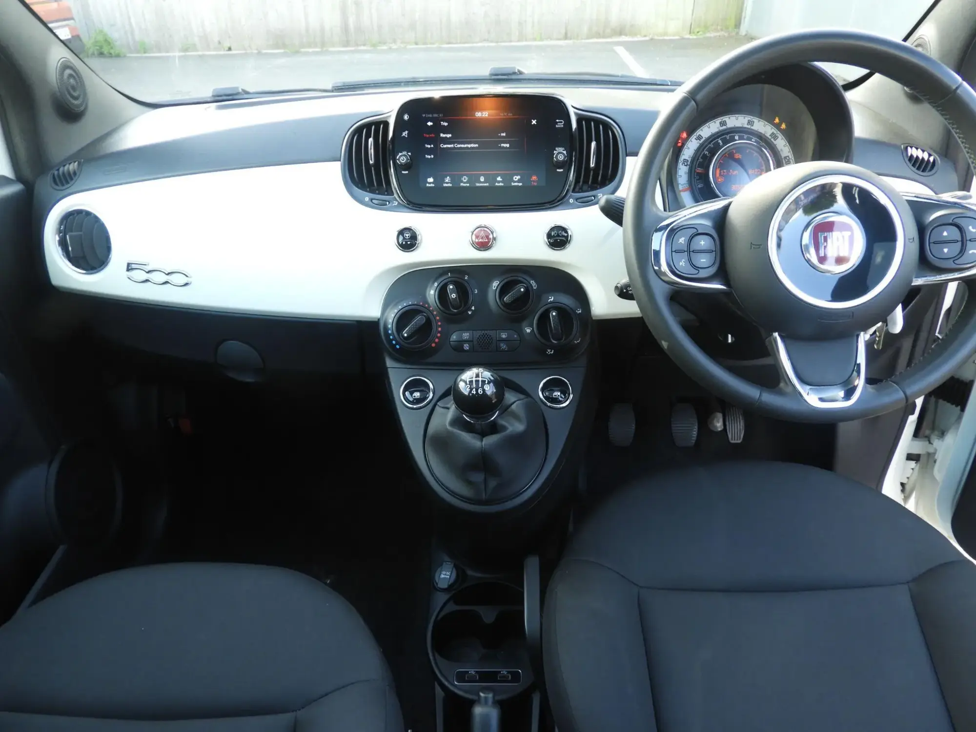 Fiat 500 Hybrid 500 1.0 70hp Mild Hybrid WP23FLV Image 2