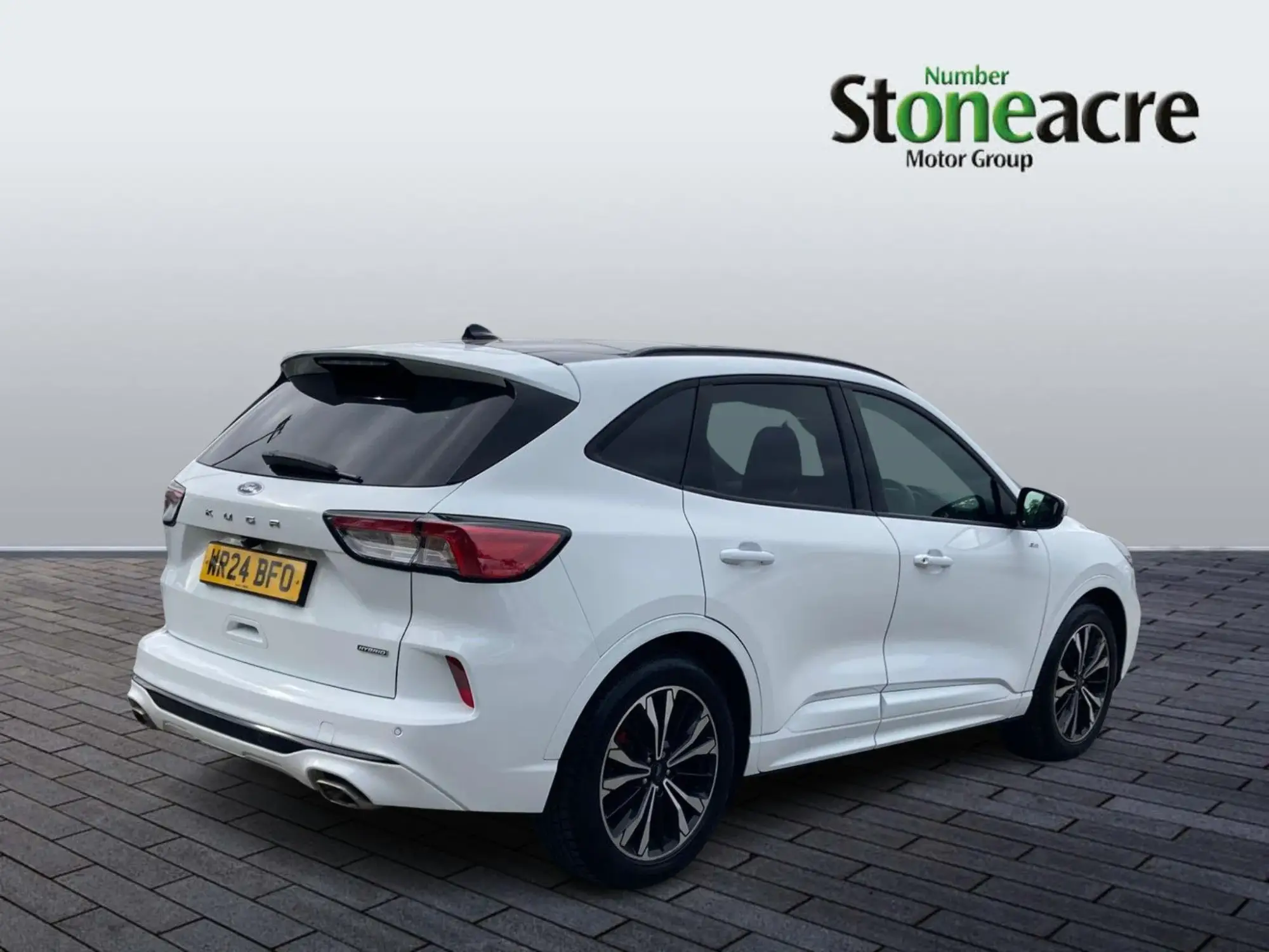 Ford Kuga Hybrid 2.5h Duratec ST-Line X Edition CVT Euro 6 (s/s) 5dr WR24BFO Image 3