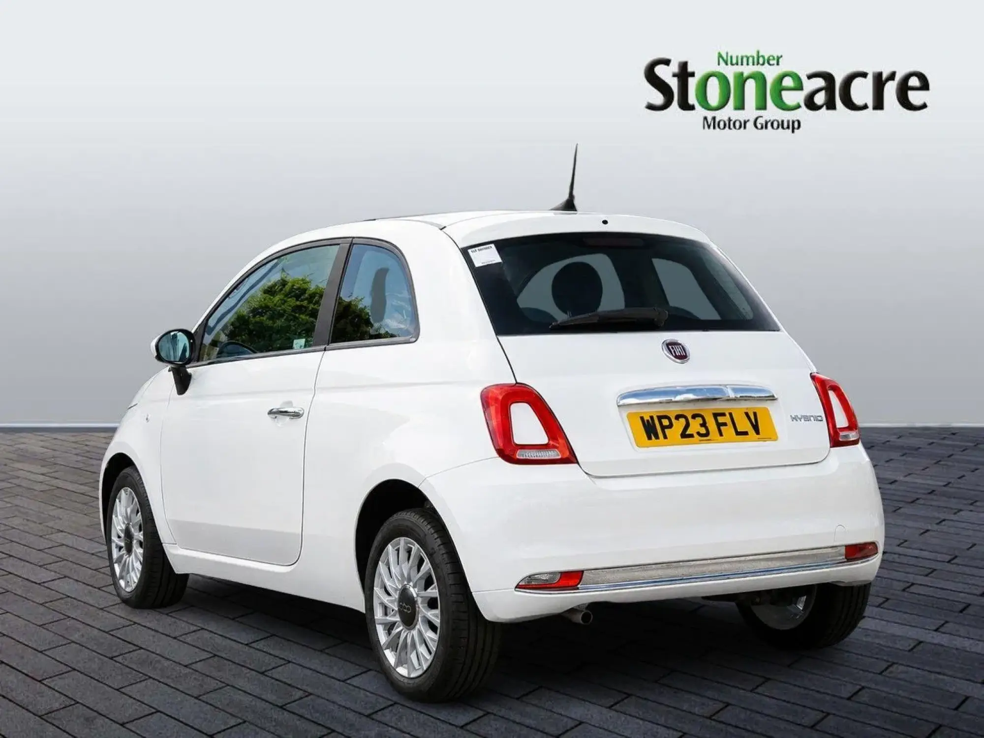 Fiat 500 Hybrid Image 7