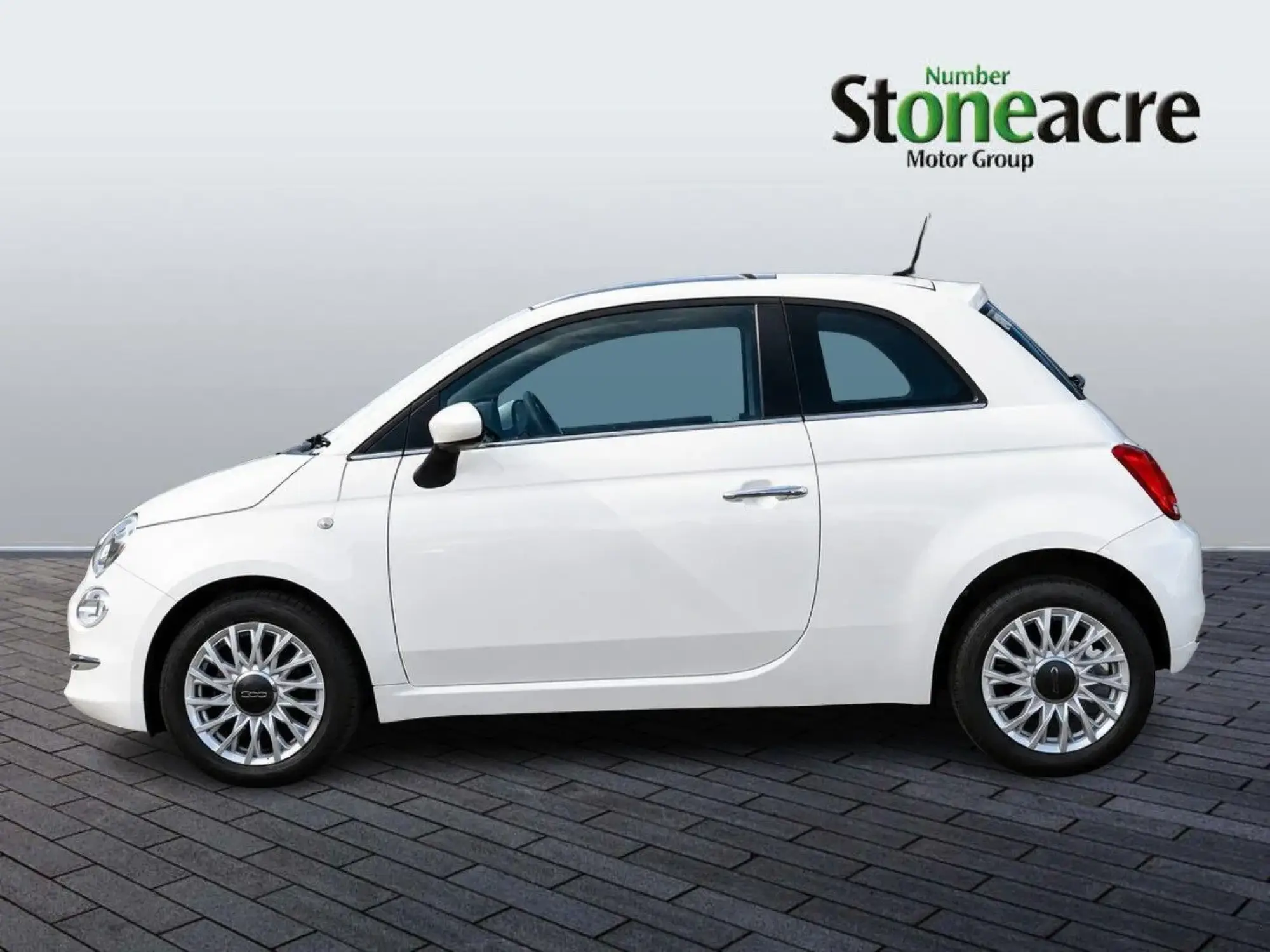 Fiat 500 Hybrid Image 8