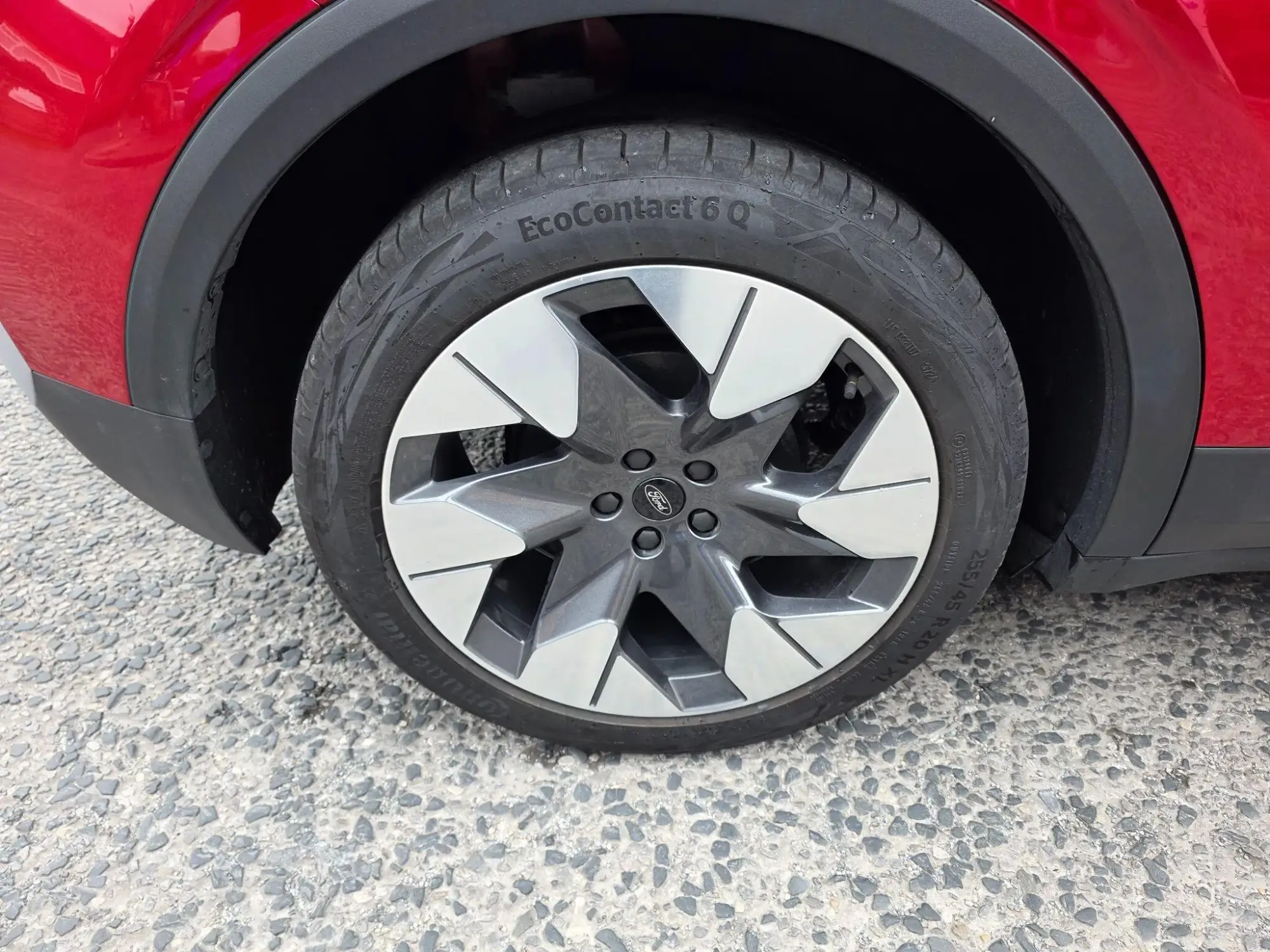 Ford Explorer Image 9
