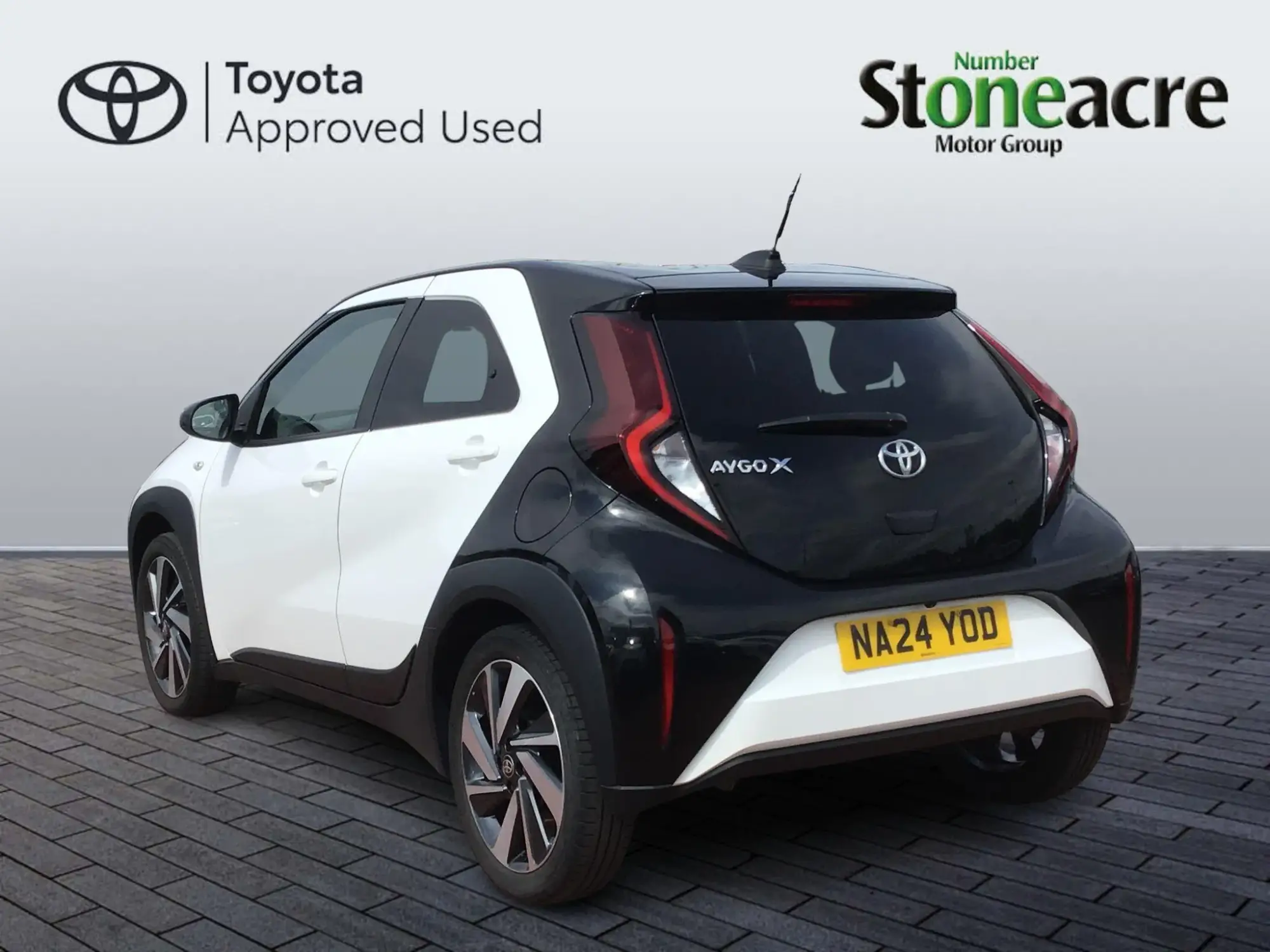 Toyota Aygo X 1.0 VVT-i Edge 5dr NA24YOD Image 3