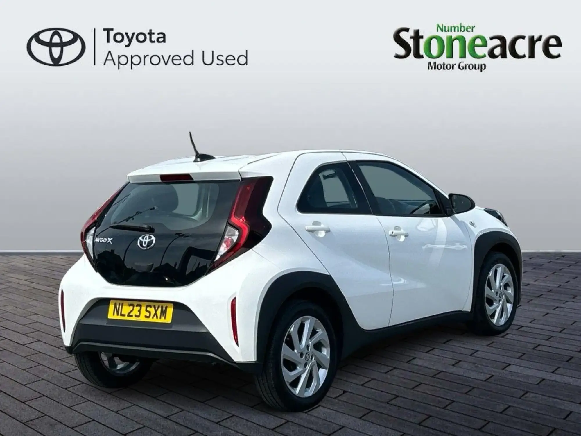 Toyota Aygo X 1.0 VVT-i Pure 5dr NL23SXM Image 3