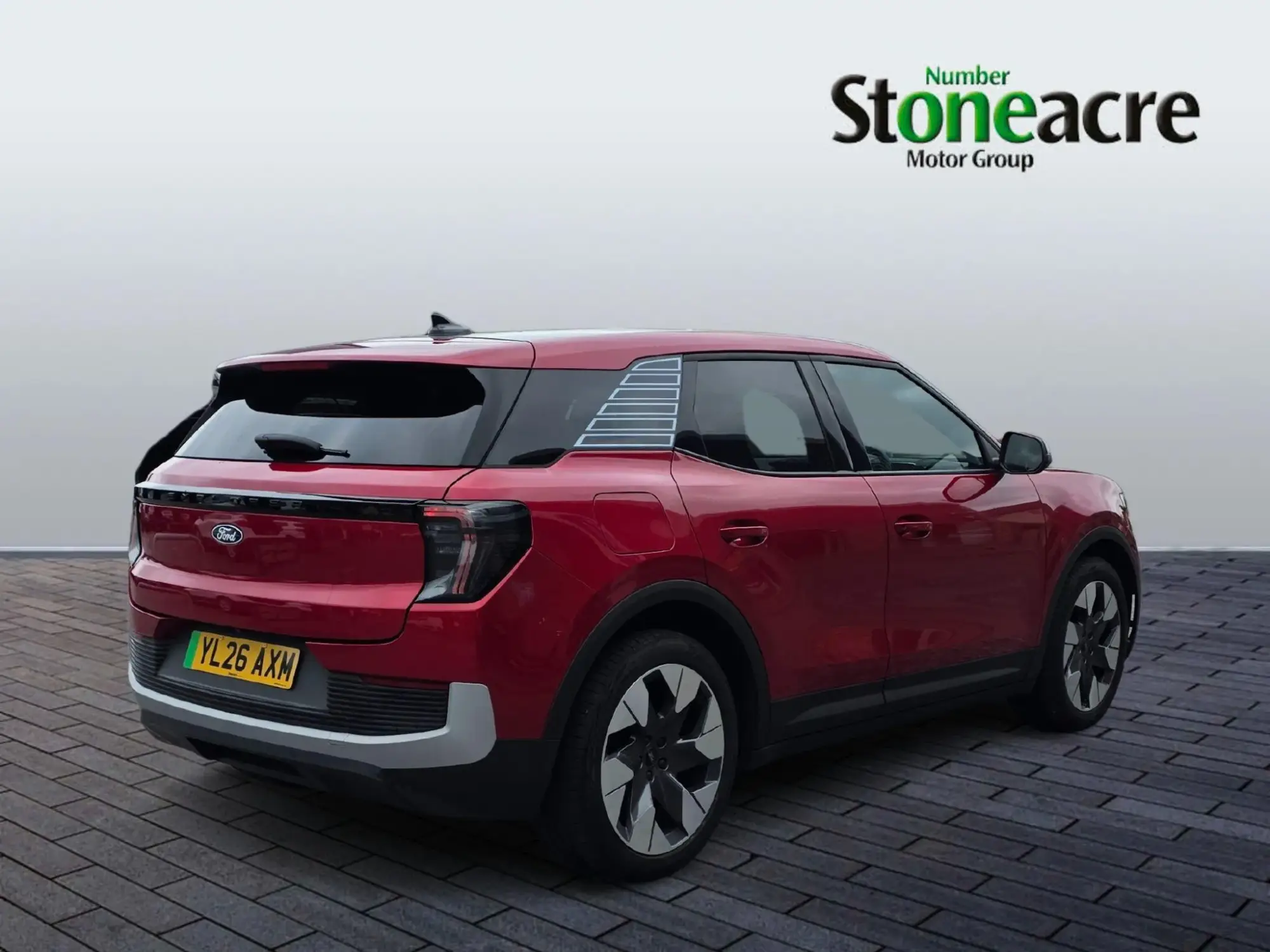 Ford Explorer Image 3
