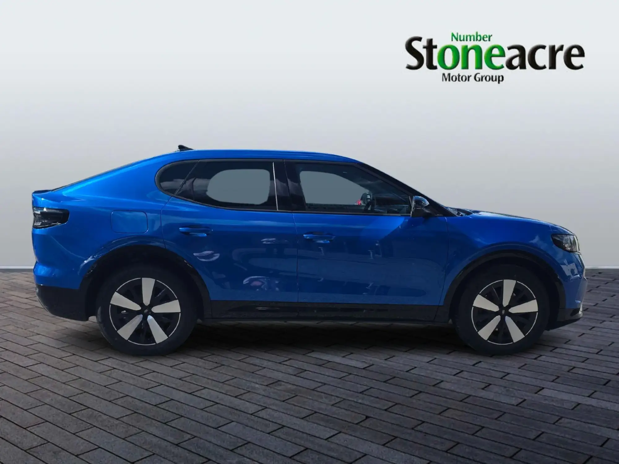 Ford Capri Standard Range 52kWh Style Auto 5dr YH26GYE Image 2