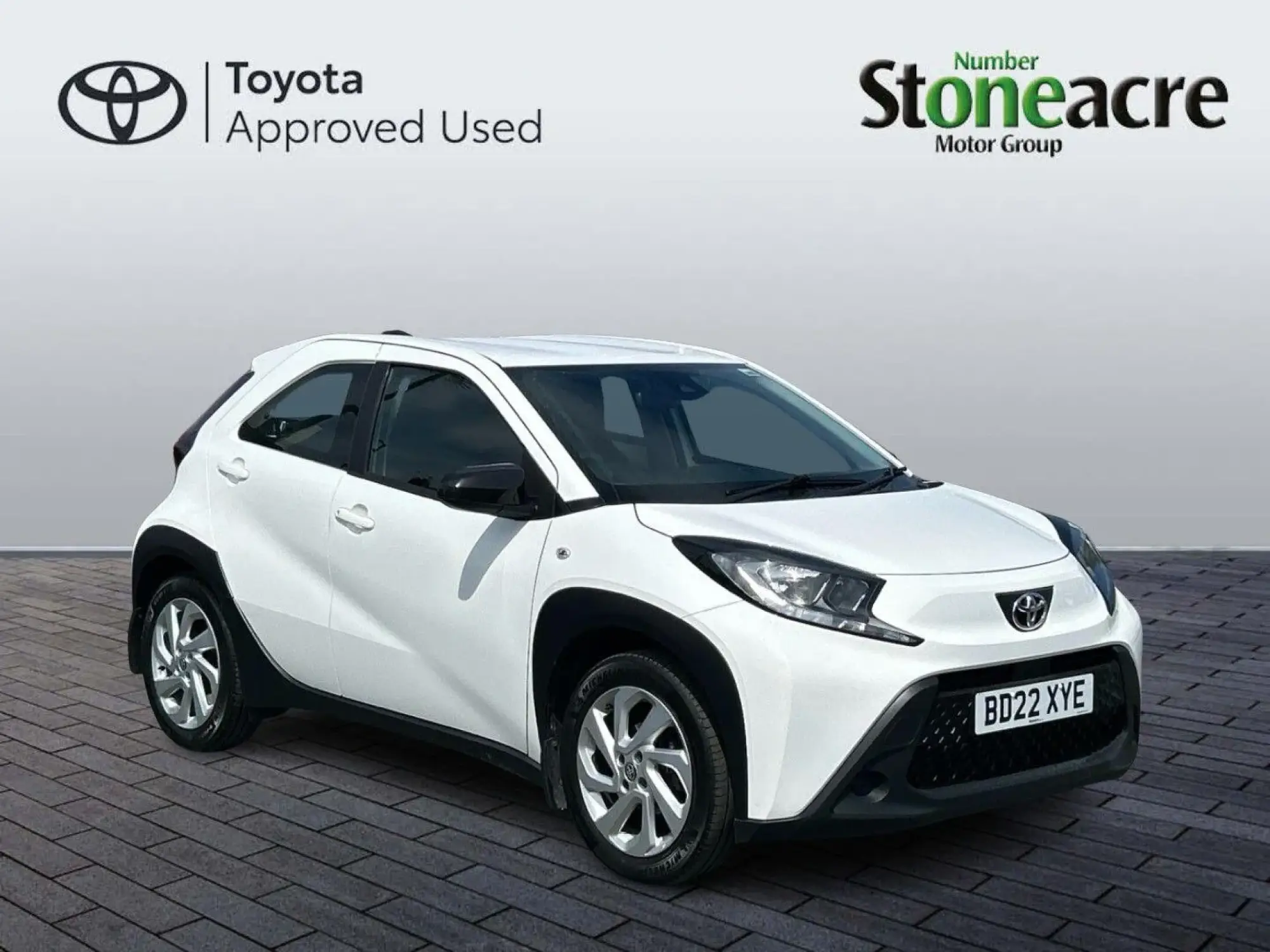 Toyota Aygo X 1.0 VVT-i Pure 5dr Auto BD22XYE Image 1