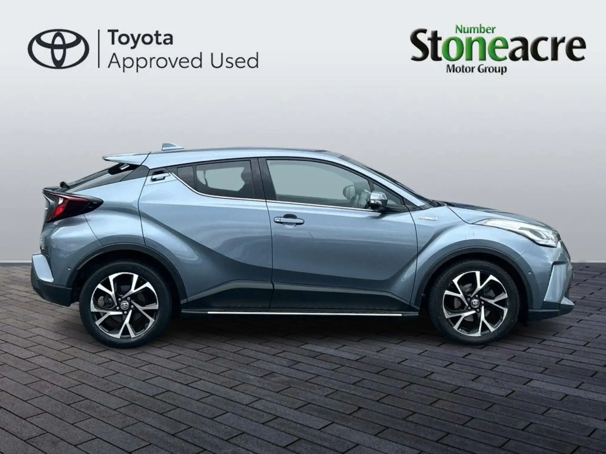 Toyota C-HR Self-Charging Hybrid Image 2