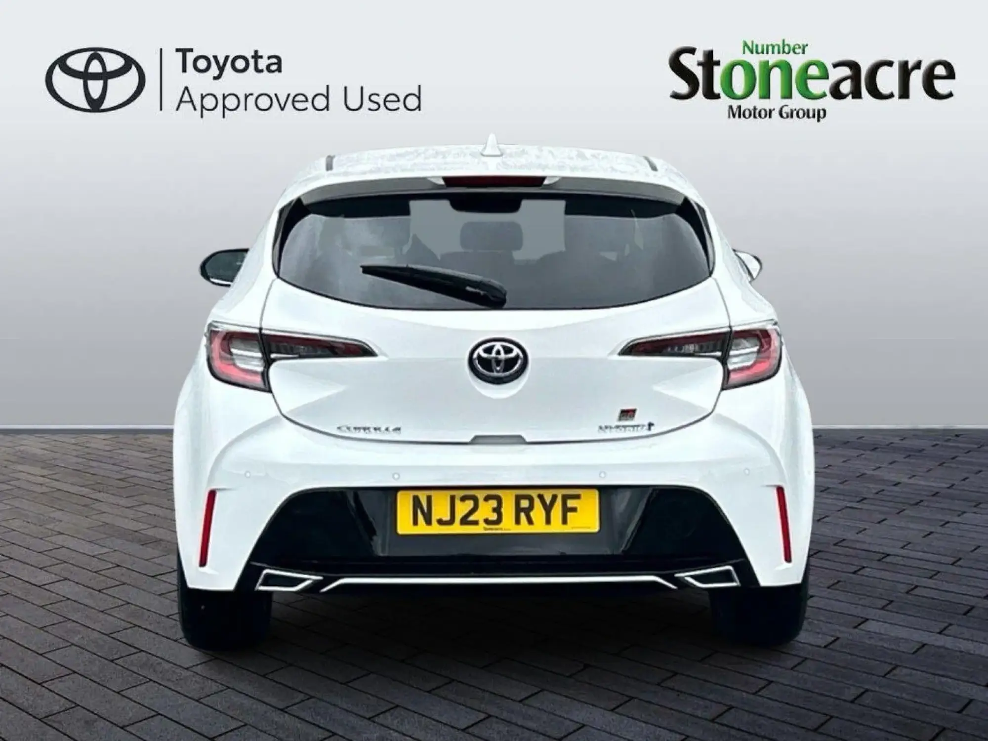 Toyota Corolla Hatchback Image 4 Toyota Corolla Hatchback Image 4
