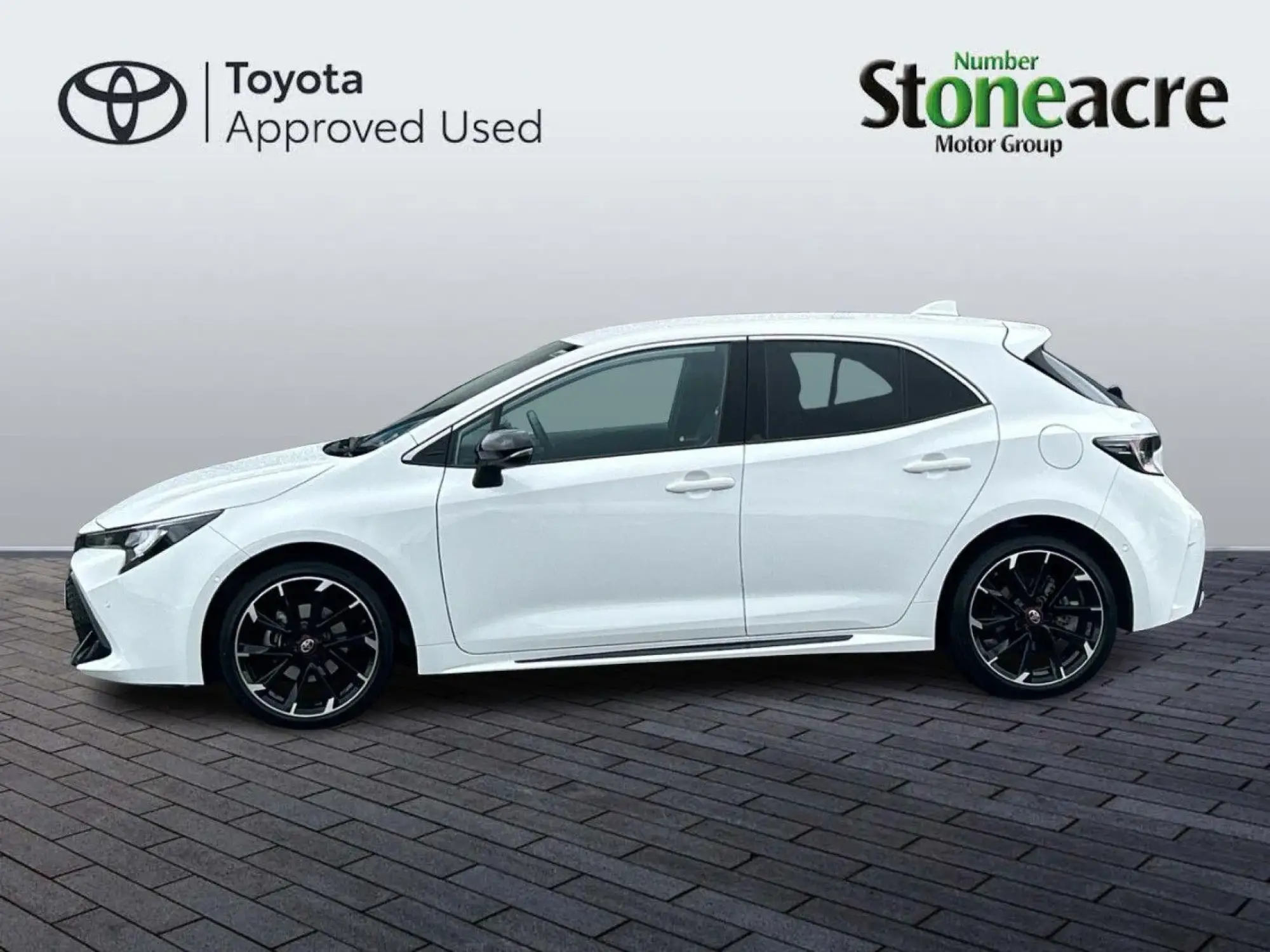 Toyota Corolla Hatchback Image 6 Toyota Corolla Hatchback Image 6