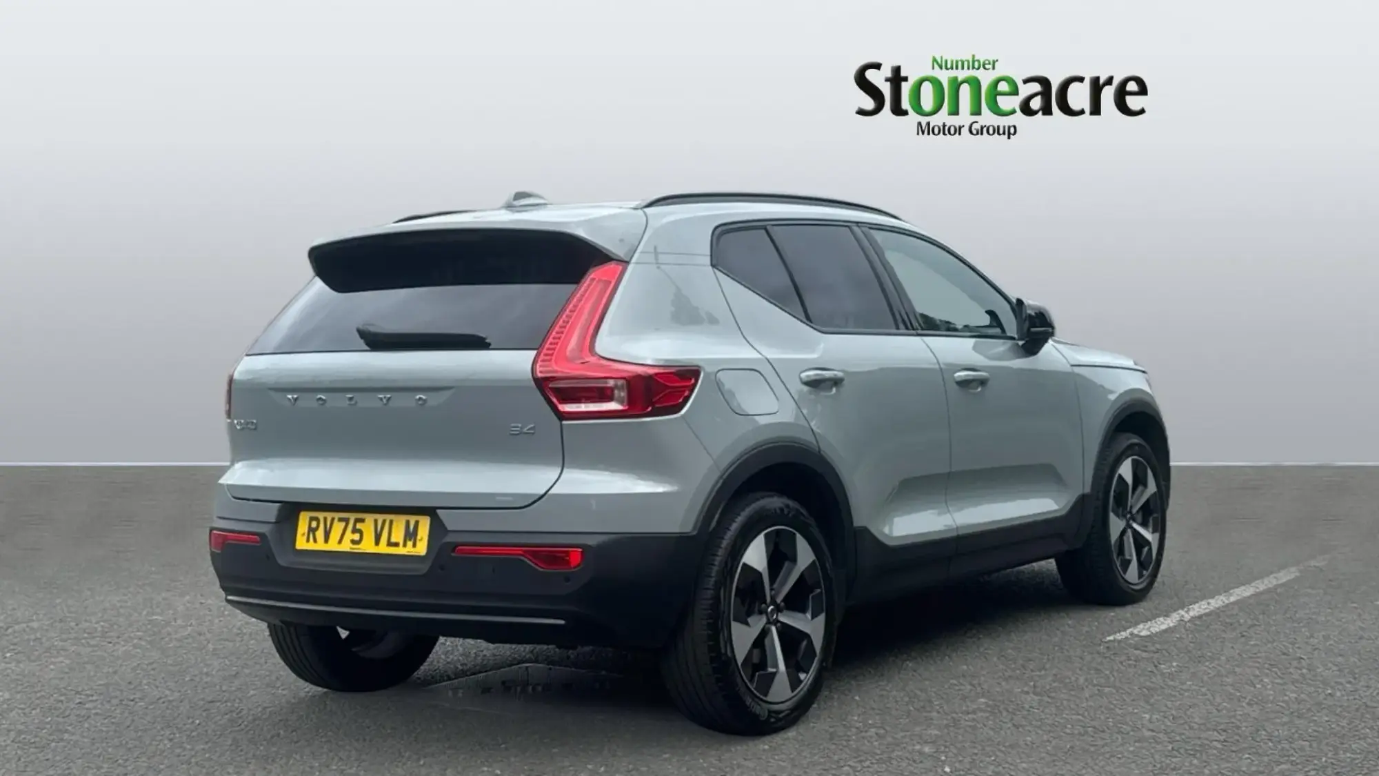 Volvo XC40 Image 2