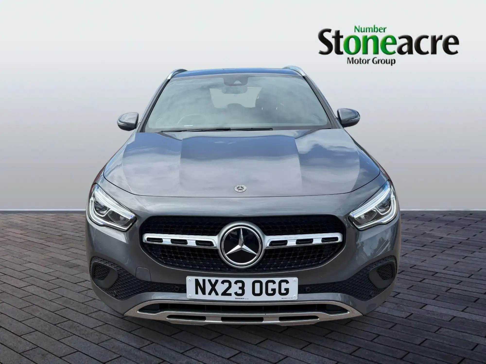 Mercedes-Benz GLA Image 8 Mercedes-Benz GLA Image 8