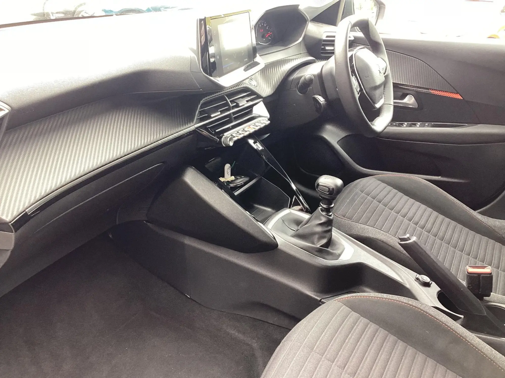 Peugeot 208 Image 11 Peugeot 208 Image 11