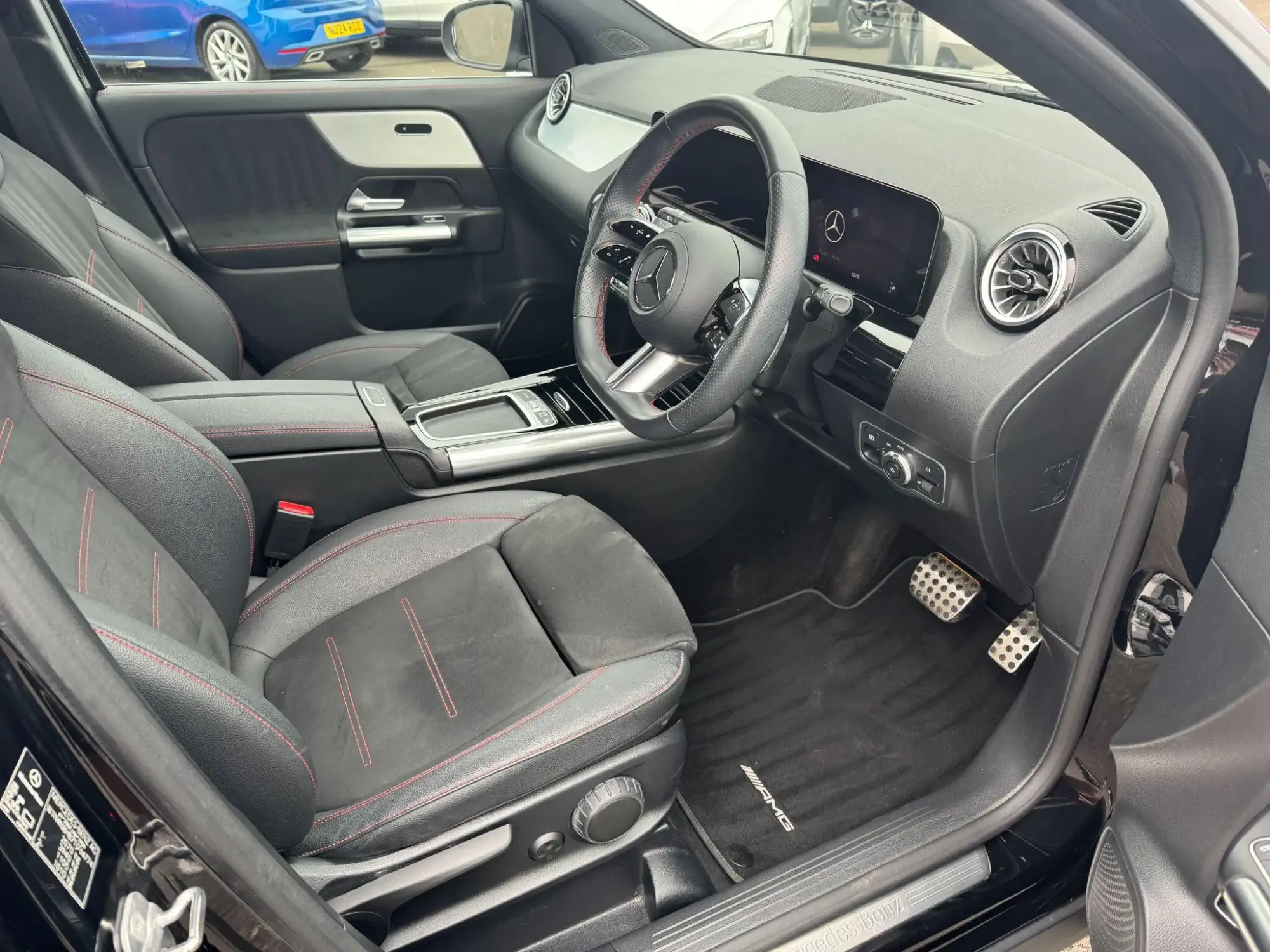 Mercedes-Benz GLA Image 11 Mercedes-Benz GLA Image 11