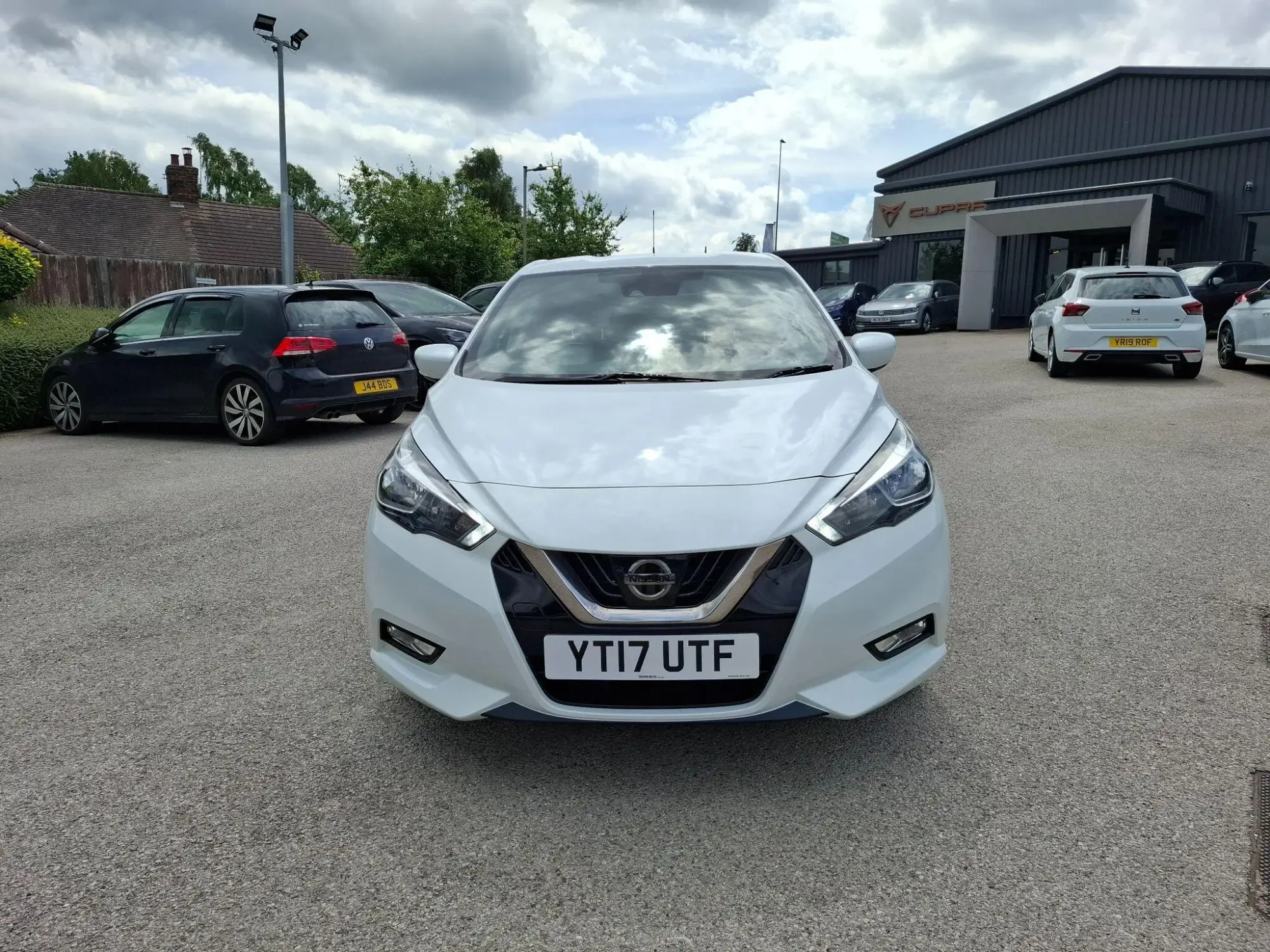 Nissan MICRA Image 2