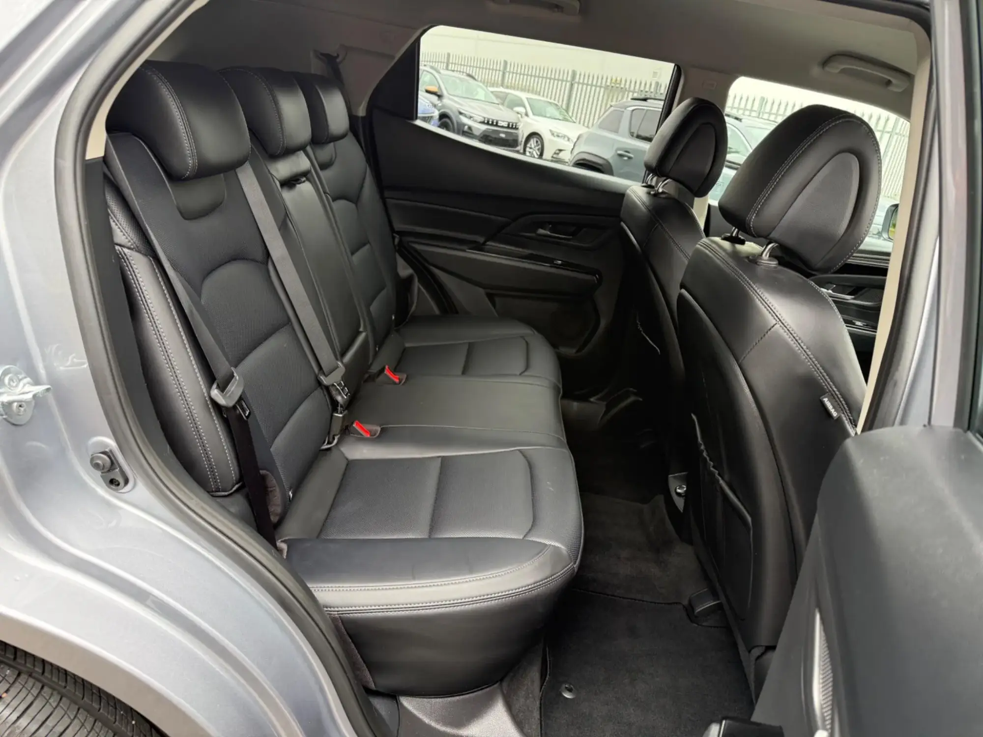KGM Korando Image 18