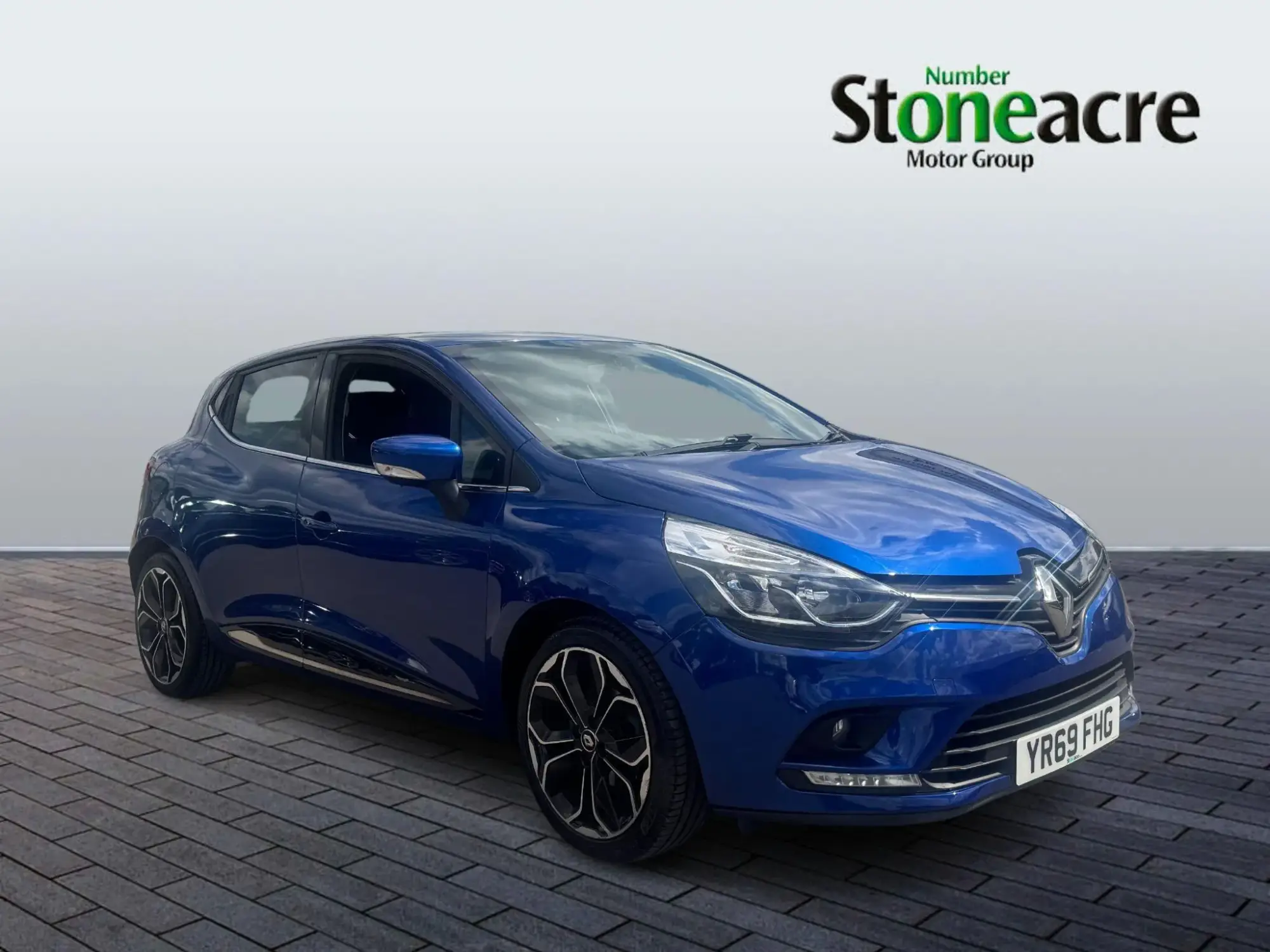 2019 RENAULT CLIO ICONIC TCE 90 MY18 YR69FHG 48,276 MILES PETROL MANUAL 5 DOORS 2019... photo