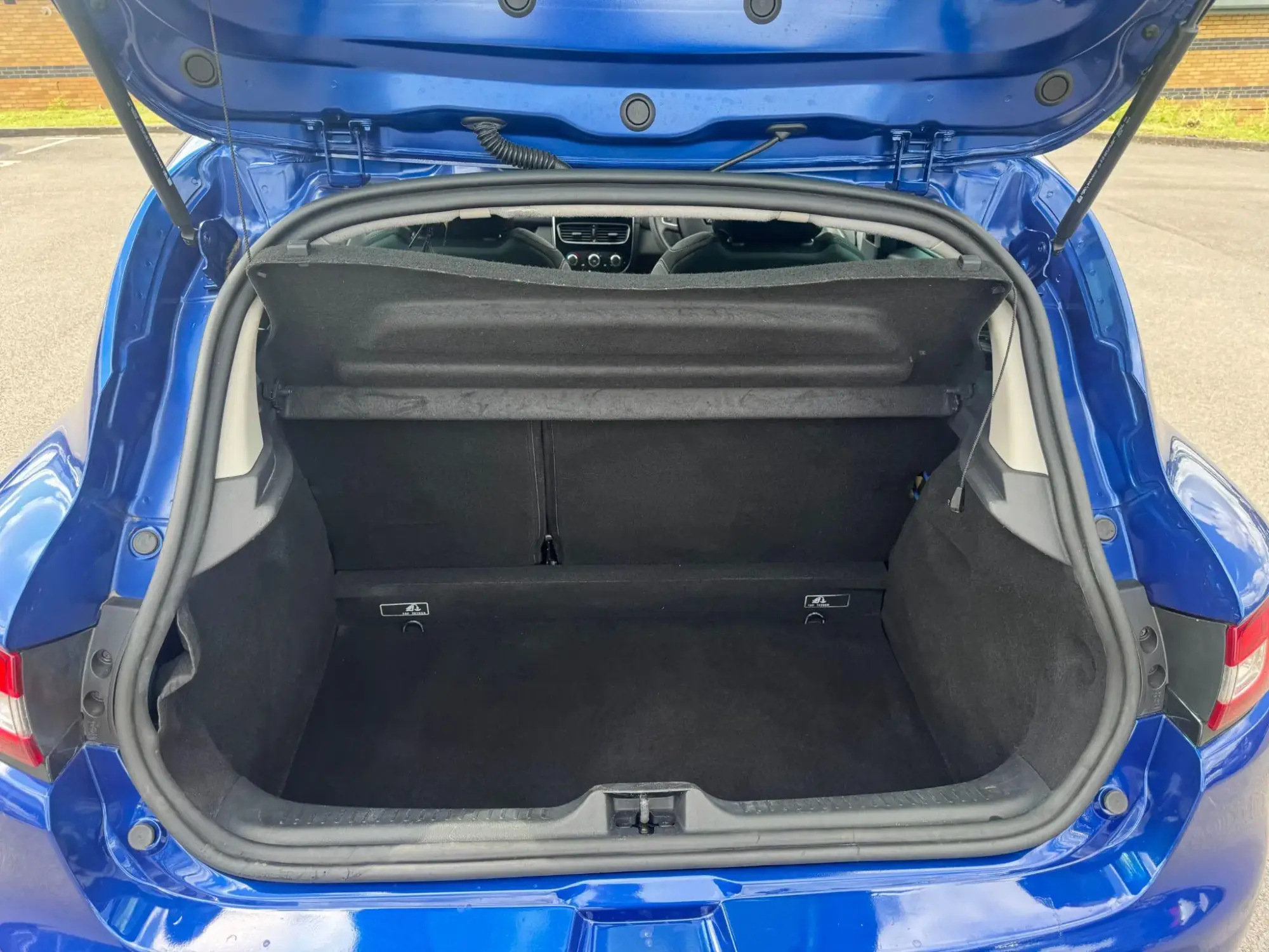 Renault Clio Image 10