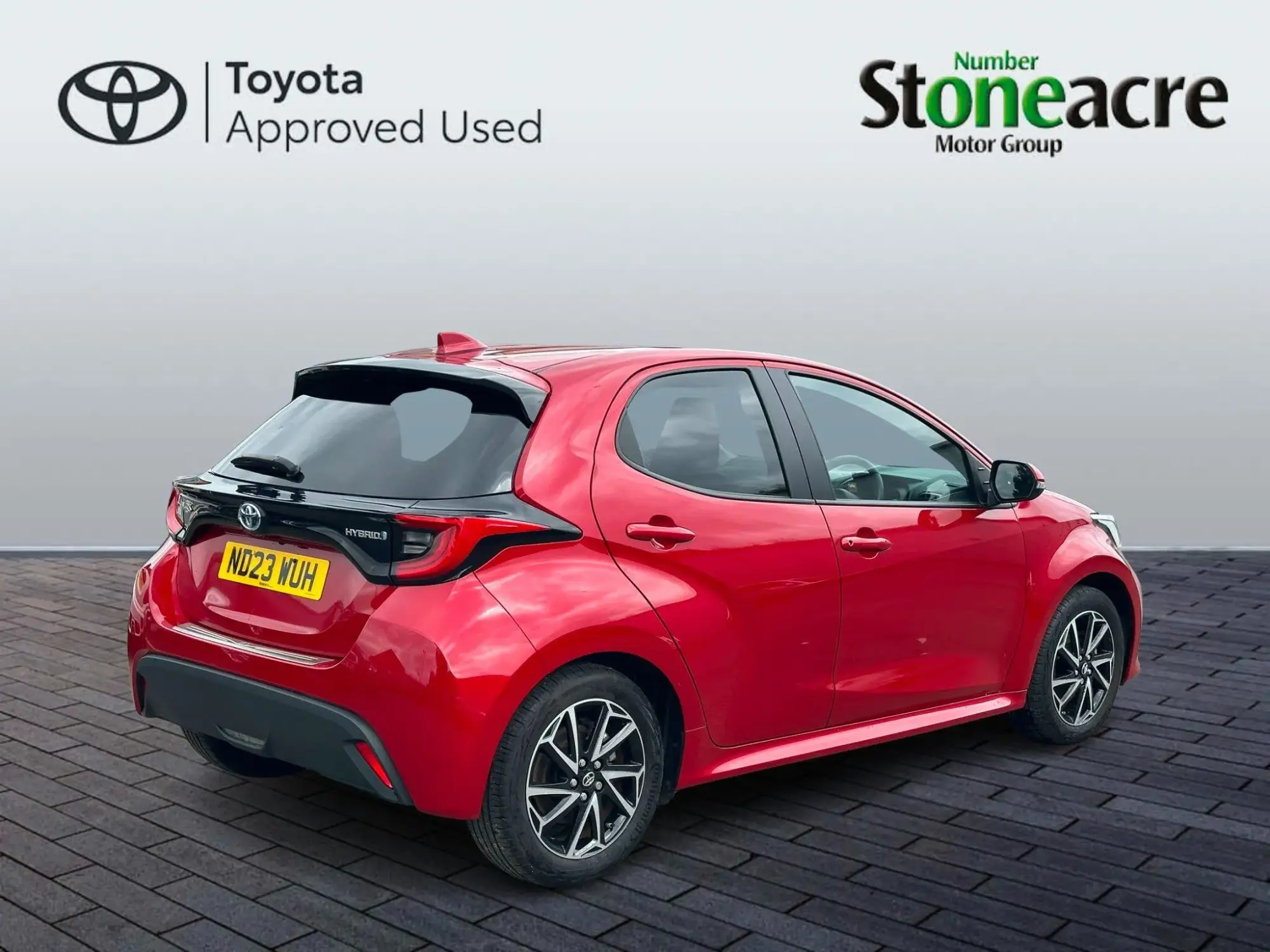 Toyota Yaris Image 2