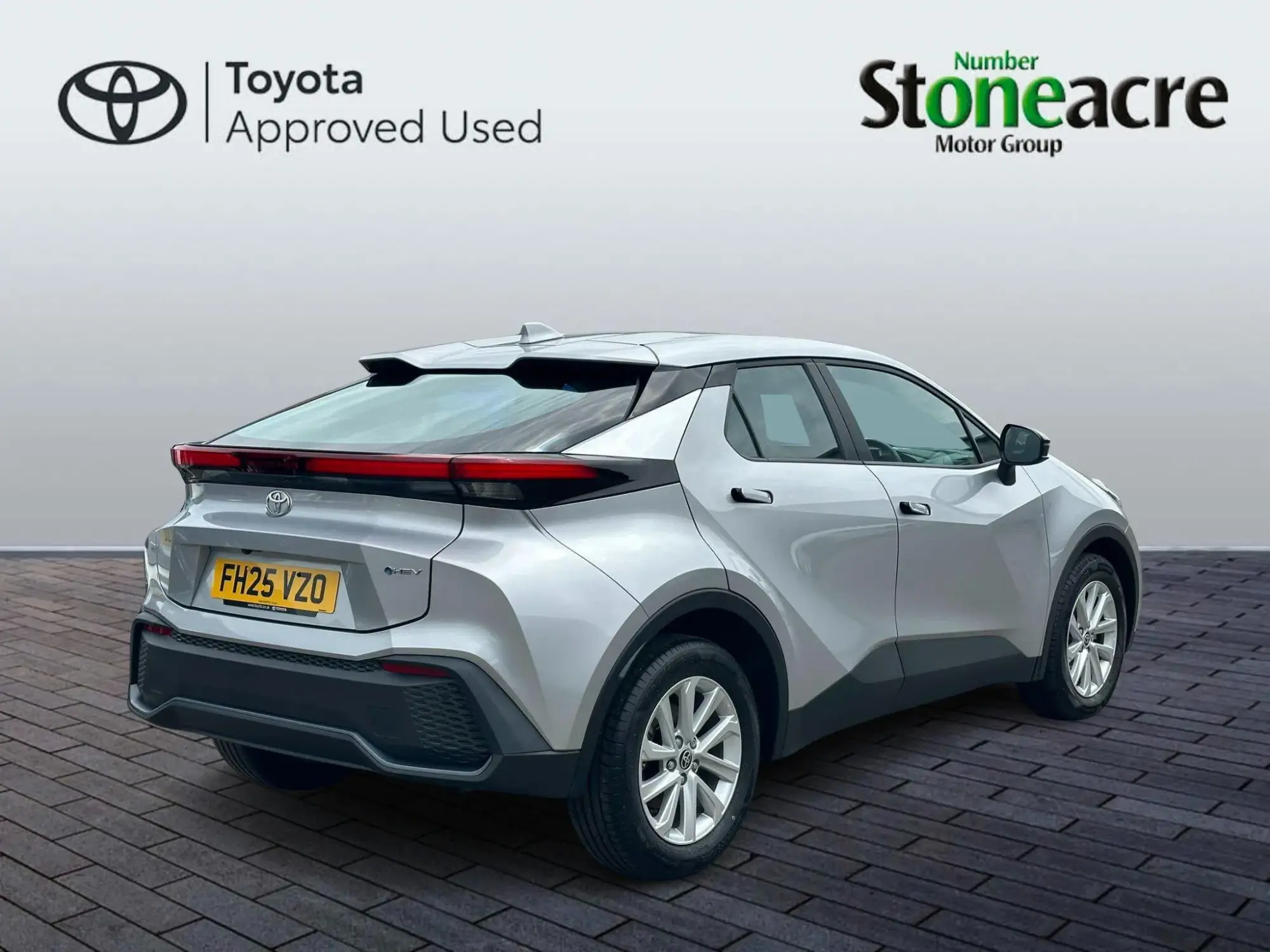 Toyota C-HR Self-Charging Hybrid Image 2