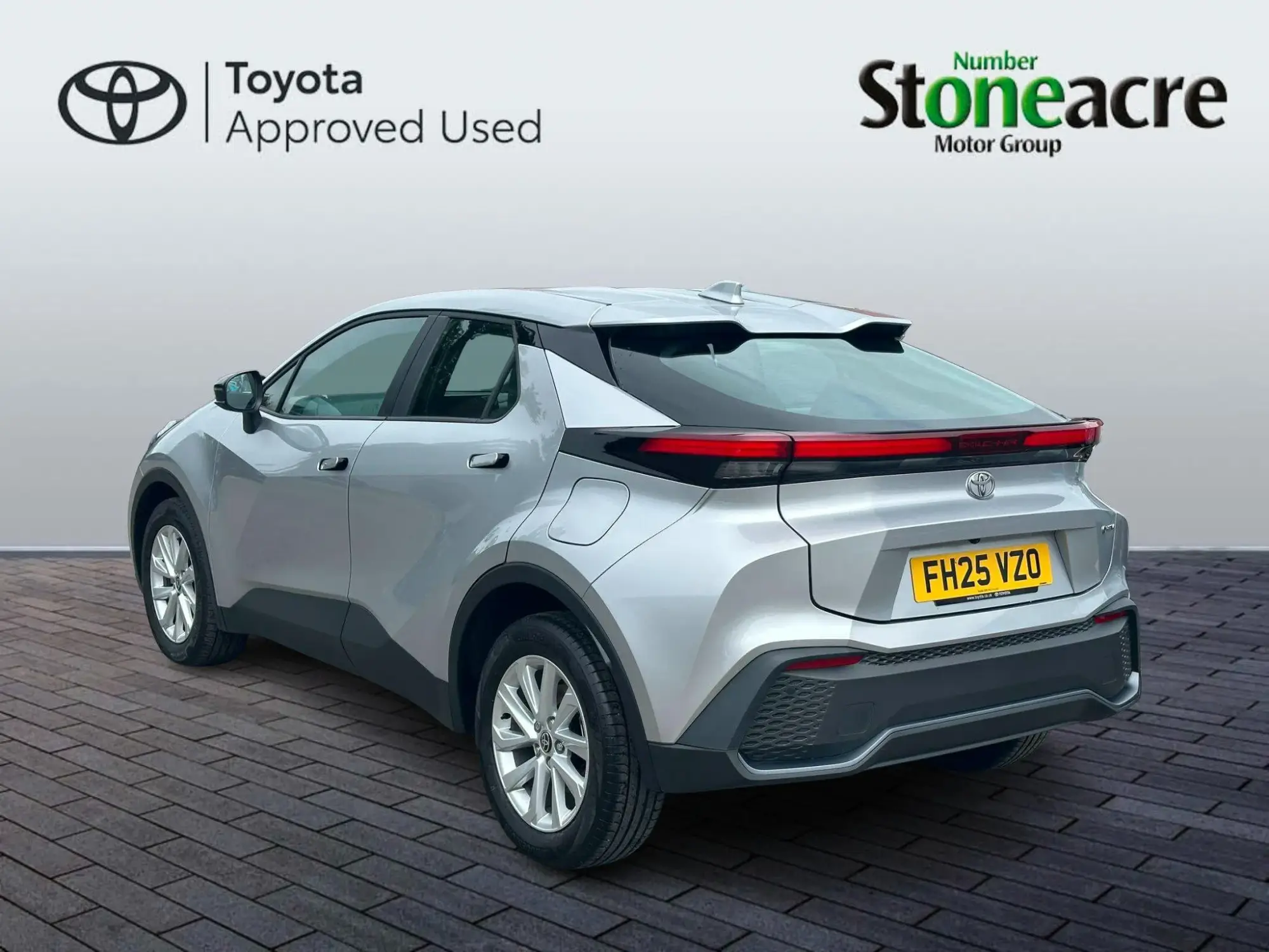 Toyota C-HR Self-Charging Hybrid Image 4