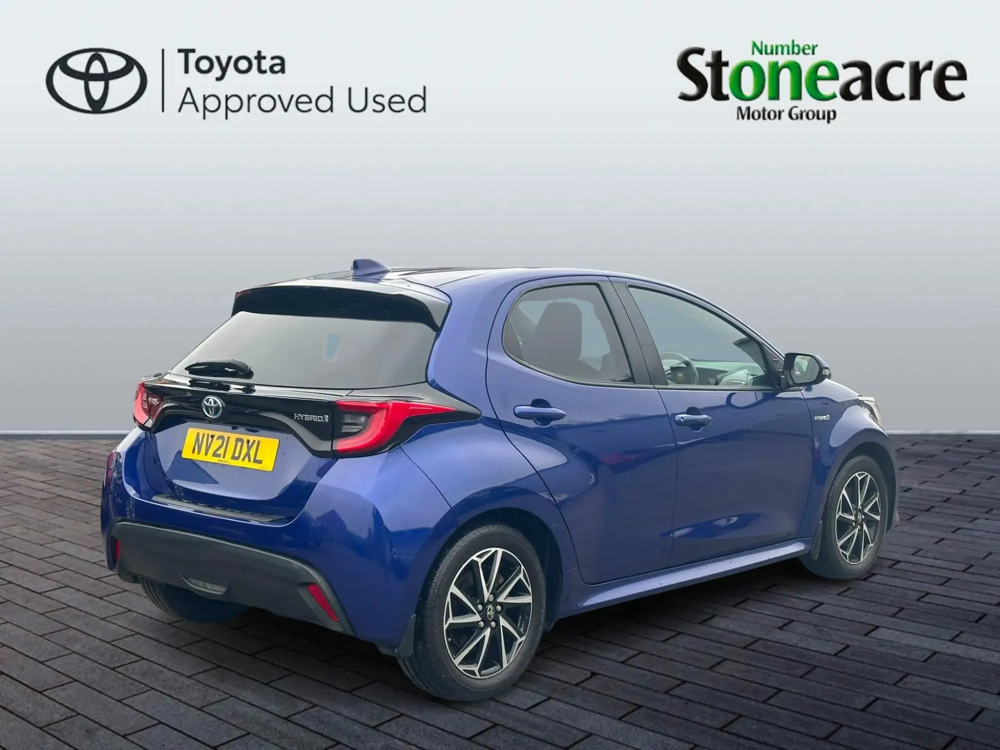 Toyota Yaris Image 2