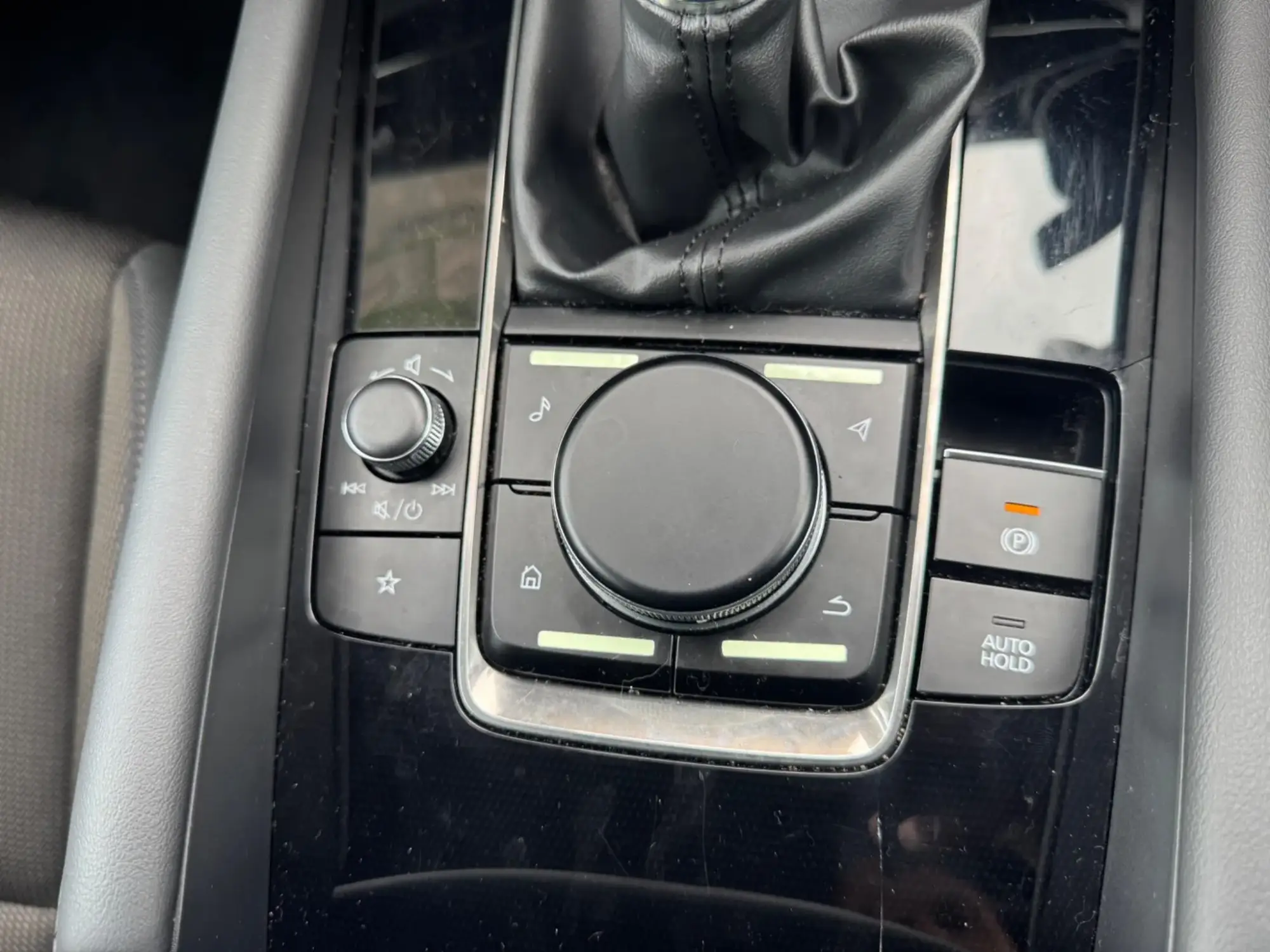 Mazda3 Image 9
