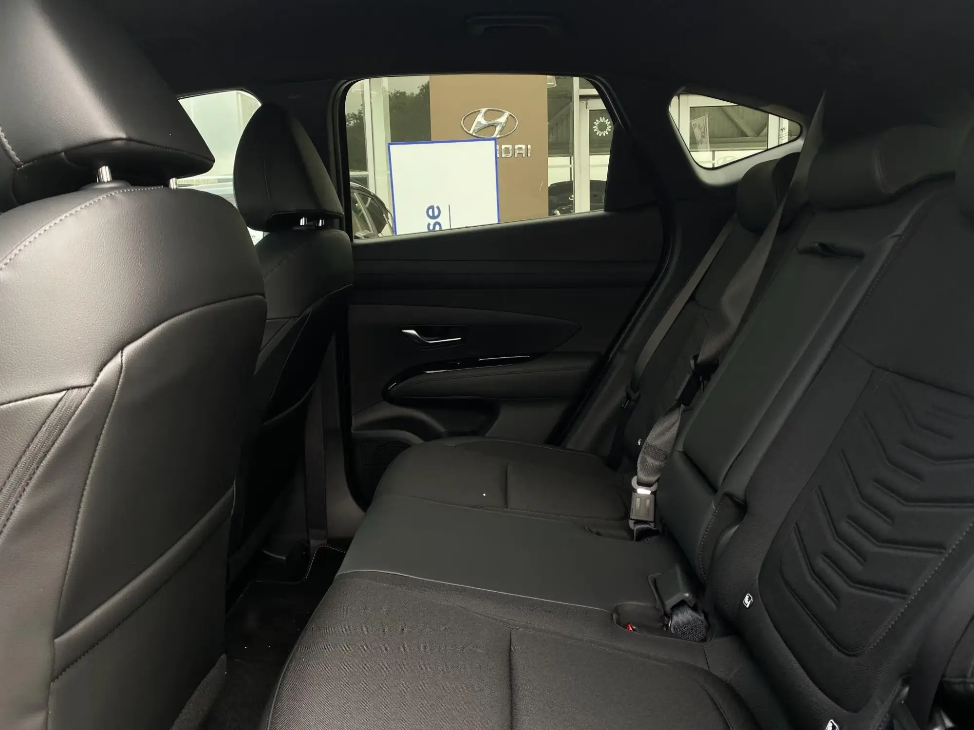 Hyundai TUCSON Image 13