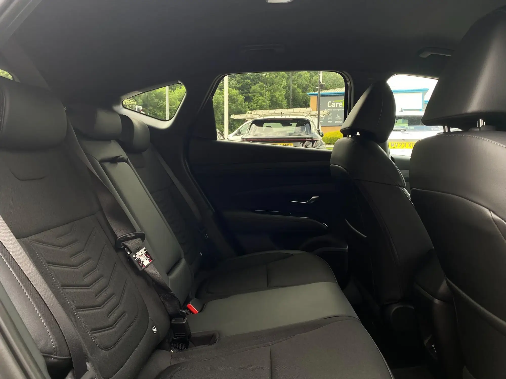 Hyundai TUCSON Image 14