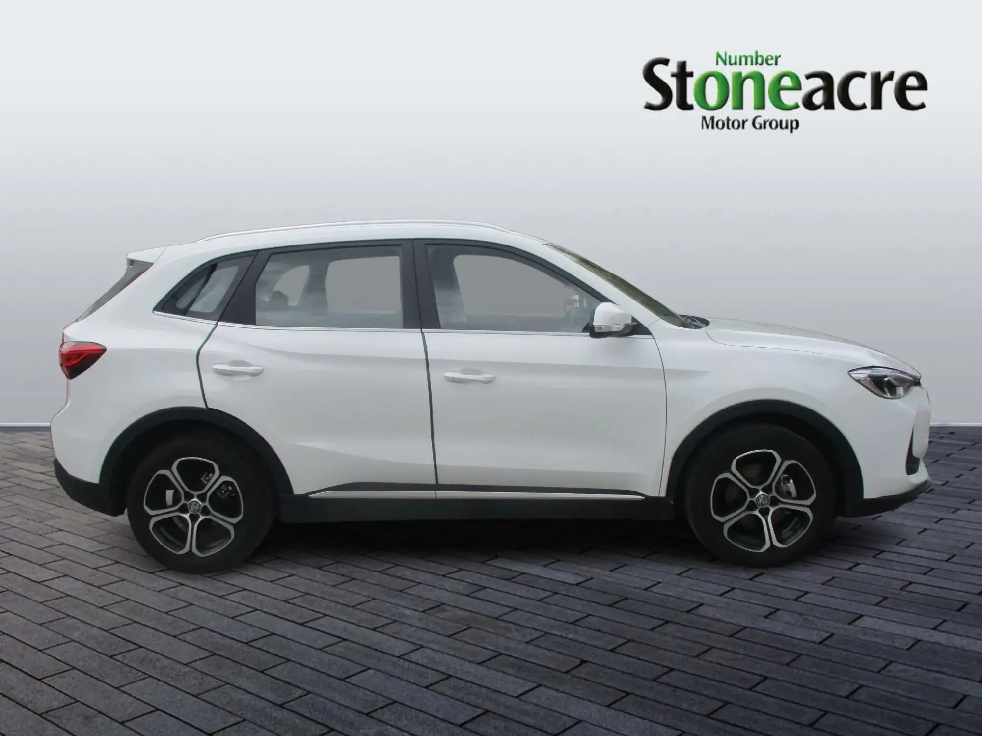 MG ZS Hybrid+ 1.5 Hybrid+ SE Auto Euro 6 (s/s) 5dr FE25BZP Image 2