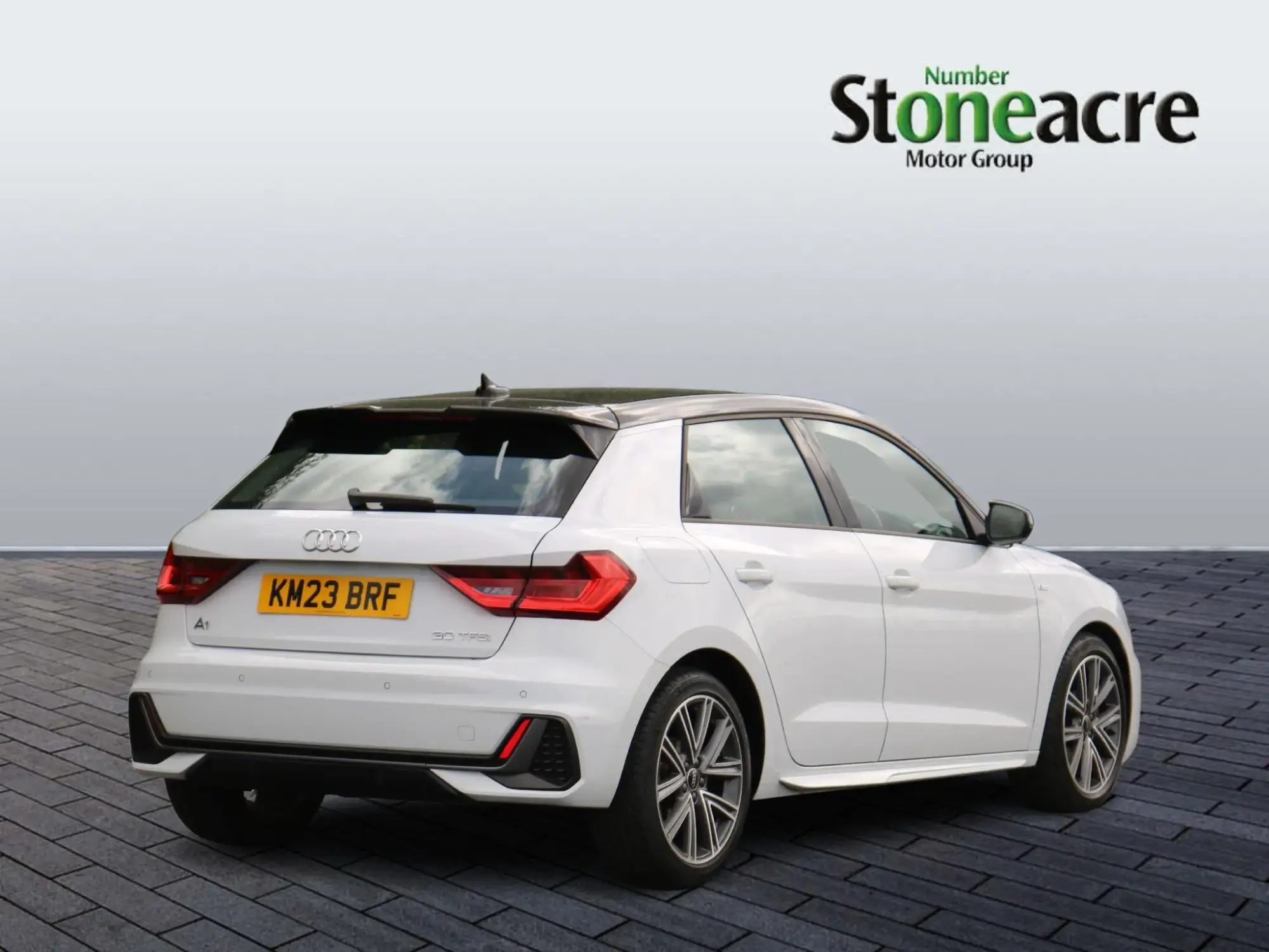 Audi A1 1.0 TFSI 30 S line Sportback Euro 6 (s/s) 5dr KM23BRF Image 3