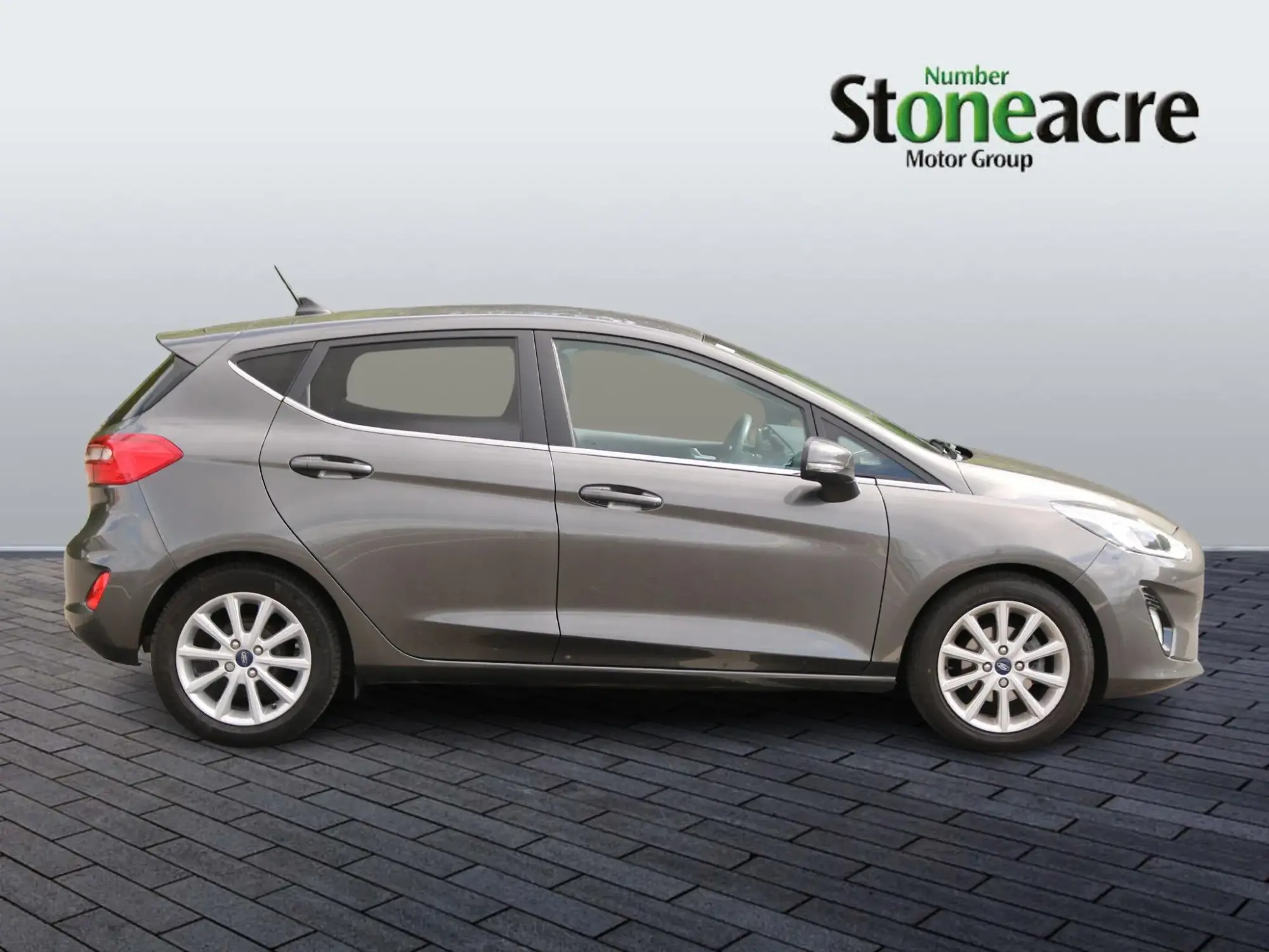 Ford Fiesta Image 2